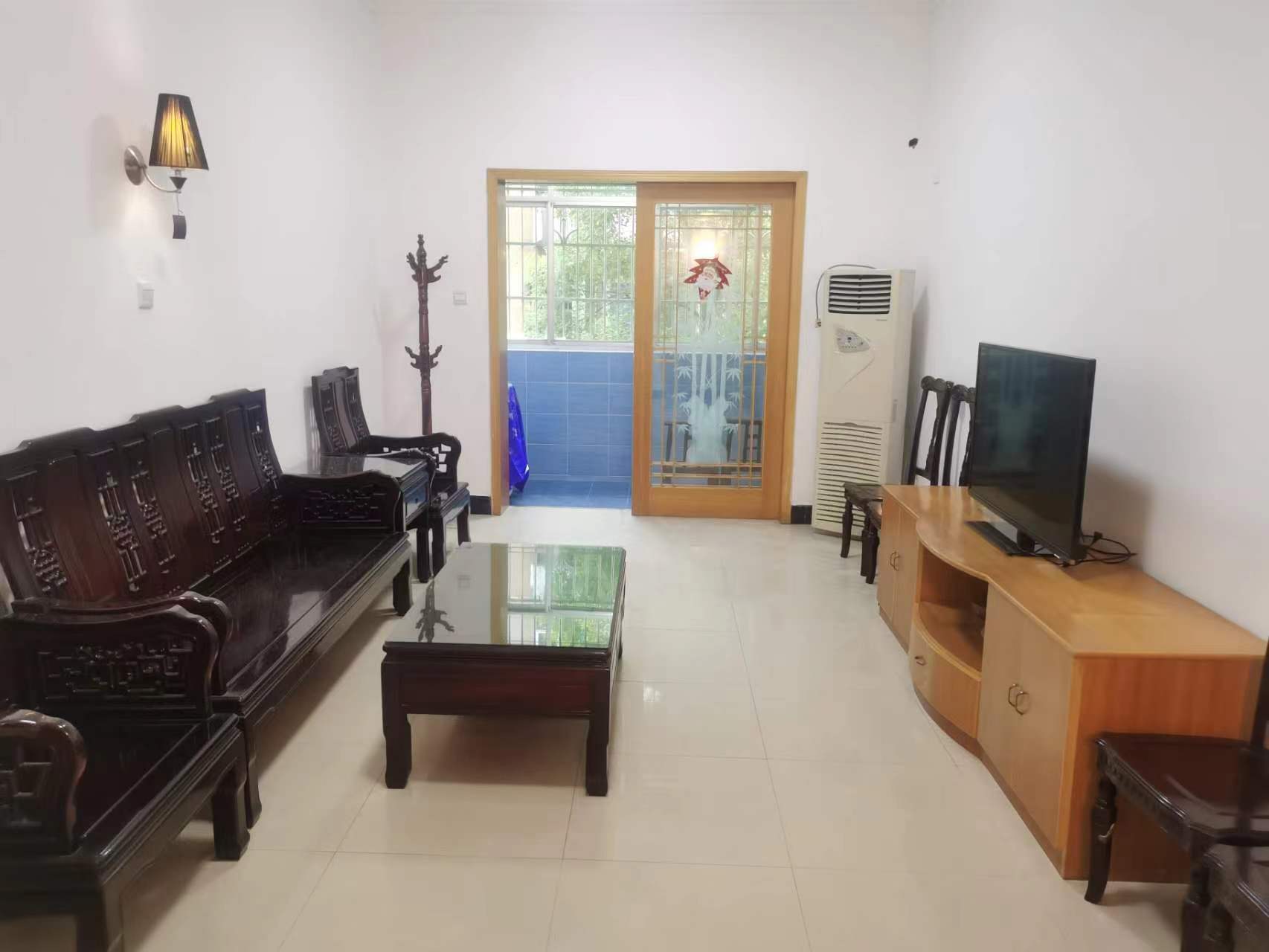 东城家园一期 2室2厅1卫 32.8万 东城家园一期 2室2厅1卫 32.8万室内图