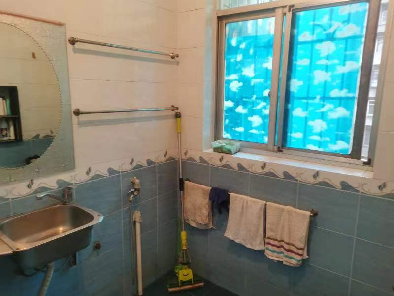 东城家园一期 2室2厅1卫 32.8万 东城家园一期 2室2厅1卫 32.8万室内图