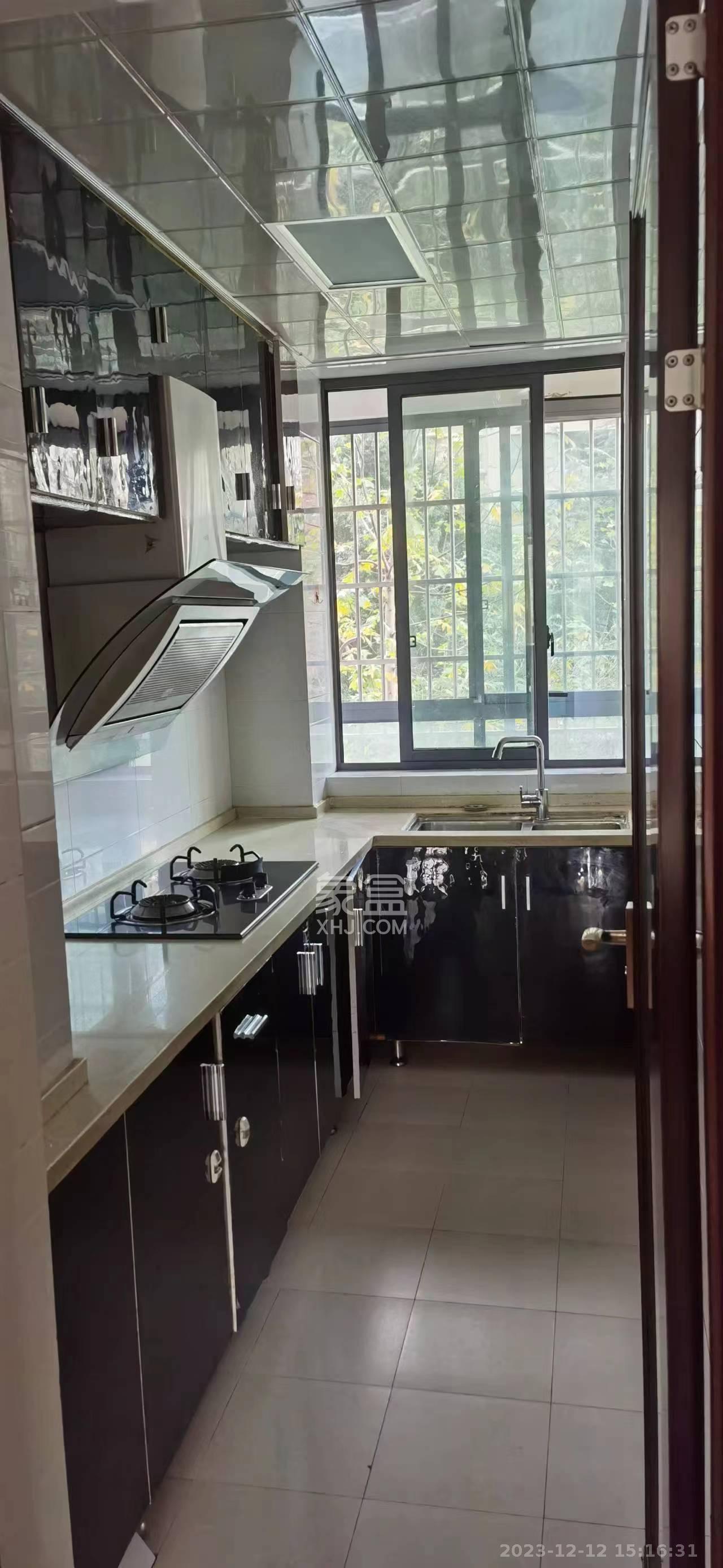 鑫远湘府华城  3室2厅1卫   2600.00元/月室内图