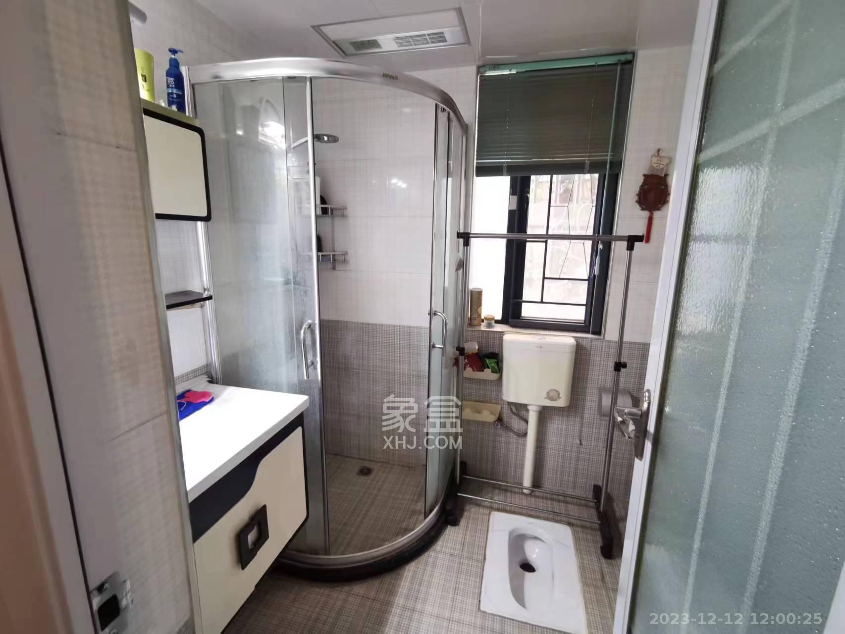 中建麓山和苑  3室2厅1卫   2500.00元/月室内图