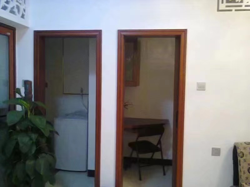 崇和中苑 2室1厅1卫 1500.00元/月 崇和中苑 2室1厅1卫 1500.00元/月室内图