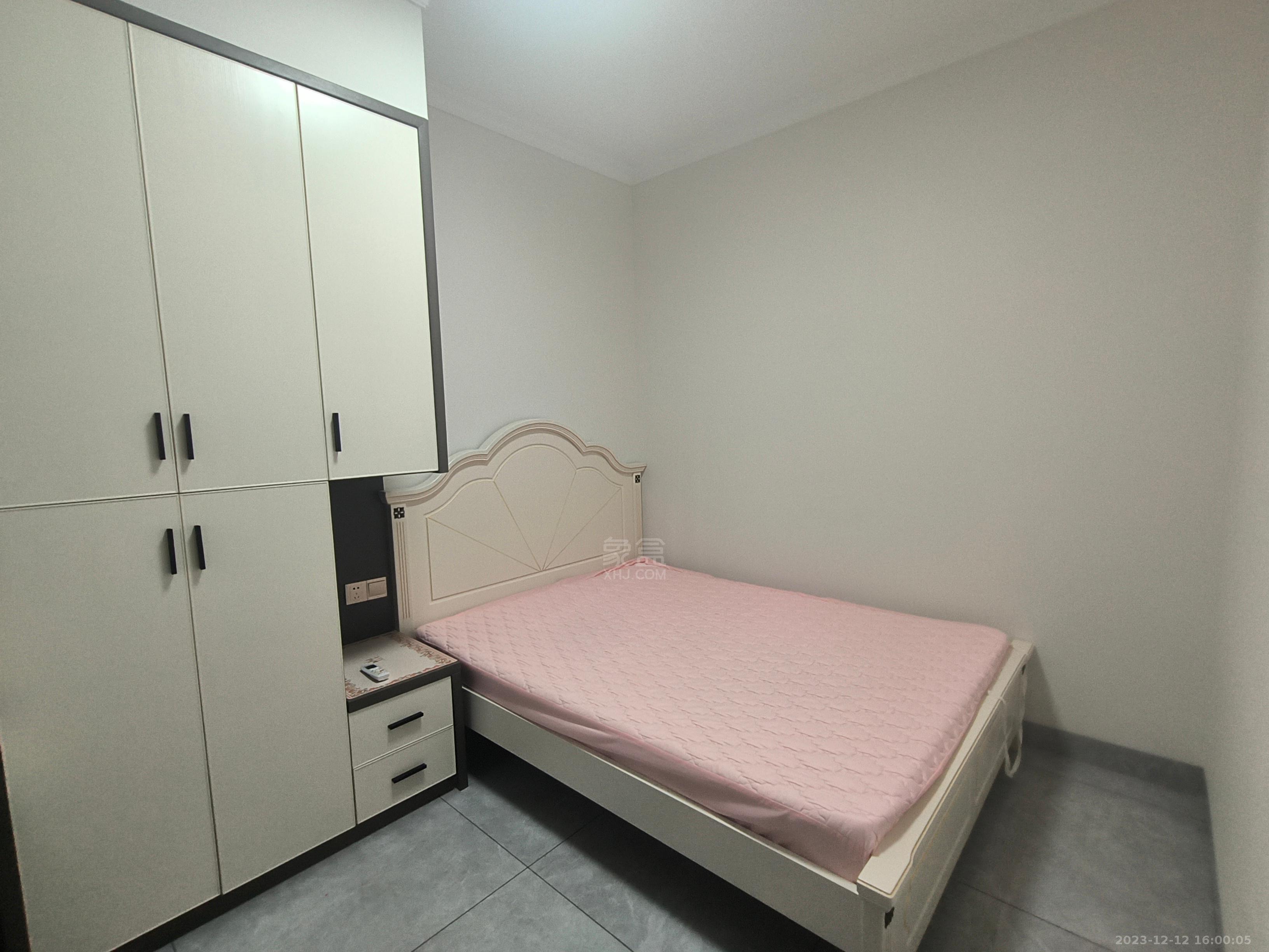 流金岁月-华晨国际  2室1厅1卫   2480.00元/月室内图
