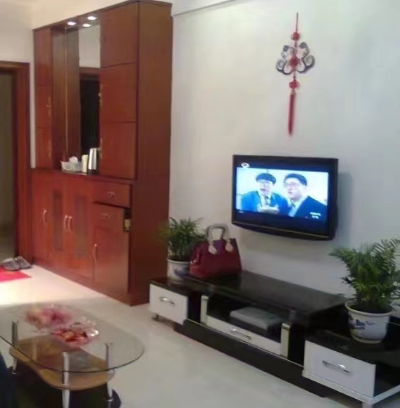 崇和中苑 2室1厅1卫 1500.00元/月 崇和中苑 2室1厅1卫 1500.00元/月室内图