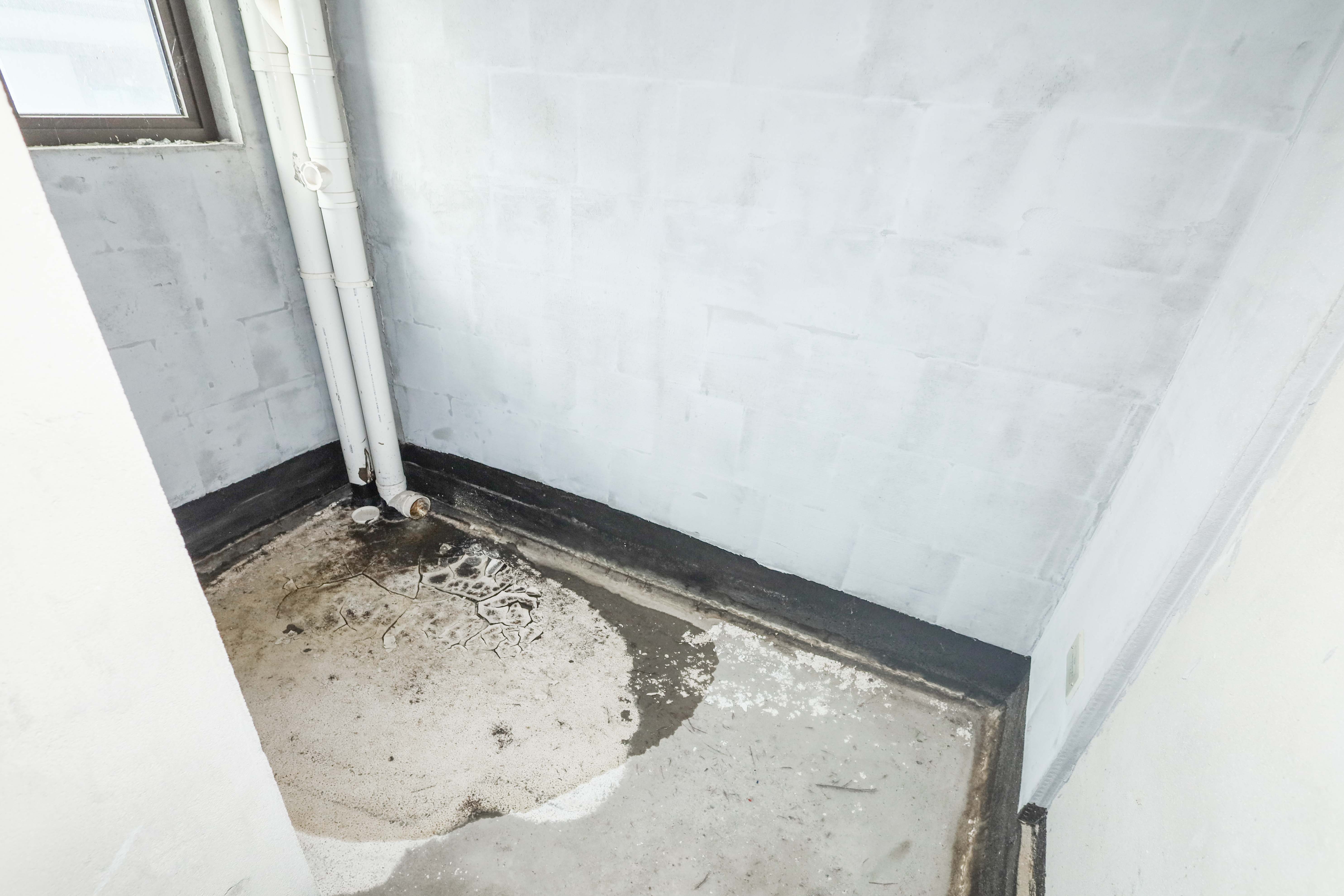 西湖御苑 4室2厅2卫 71.5万 西湖御苑 4室2厅2卫 71.5万卫生间