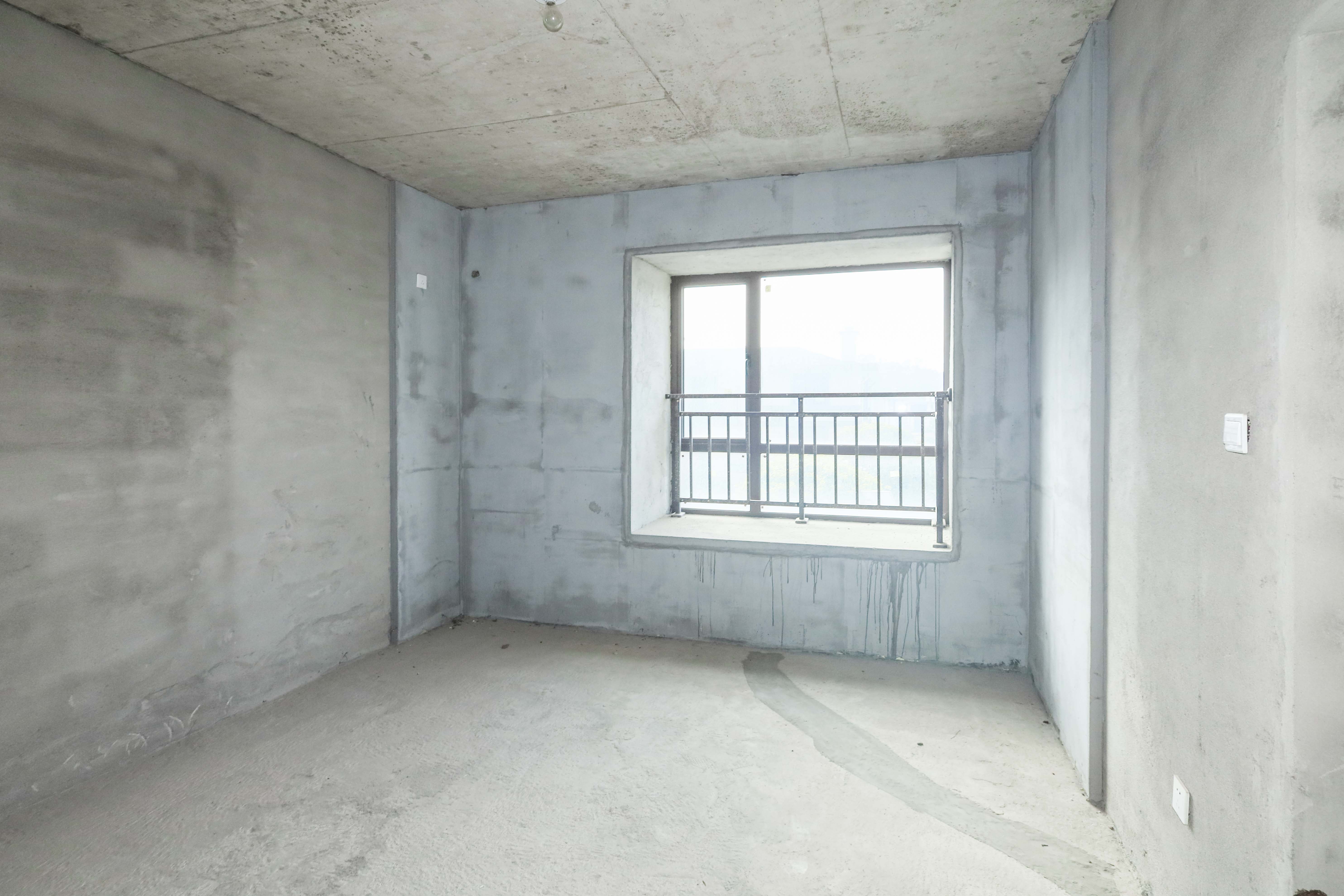 西湖御苑 4室2厅2卫 71.5万 西湖御苑 4室2厅2卫 71.5万卧室