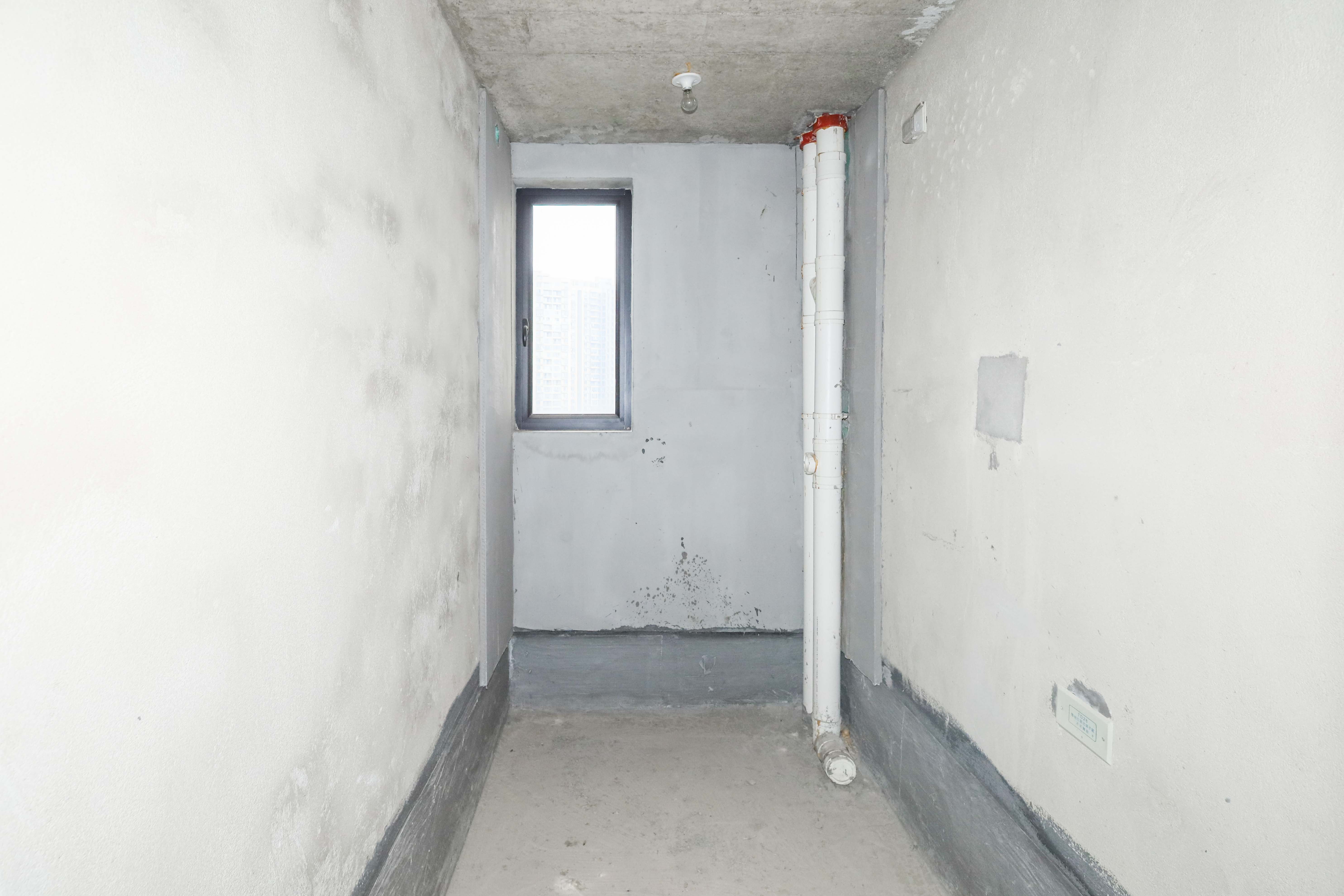 惠天然梅岭国际  5室2厅2卫    258.0万卫生间