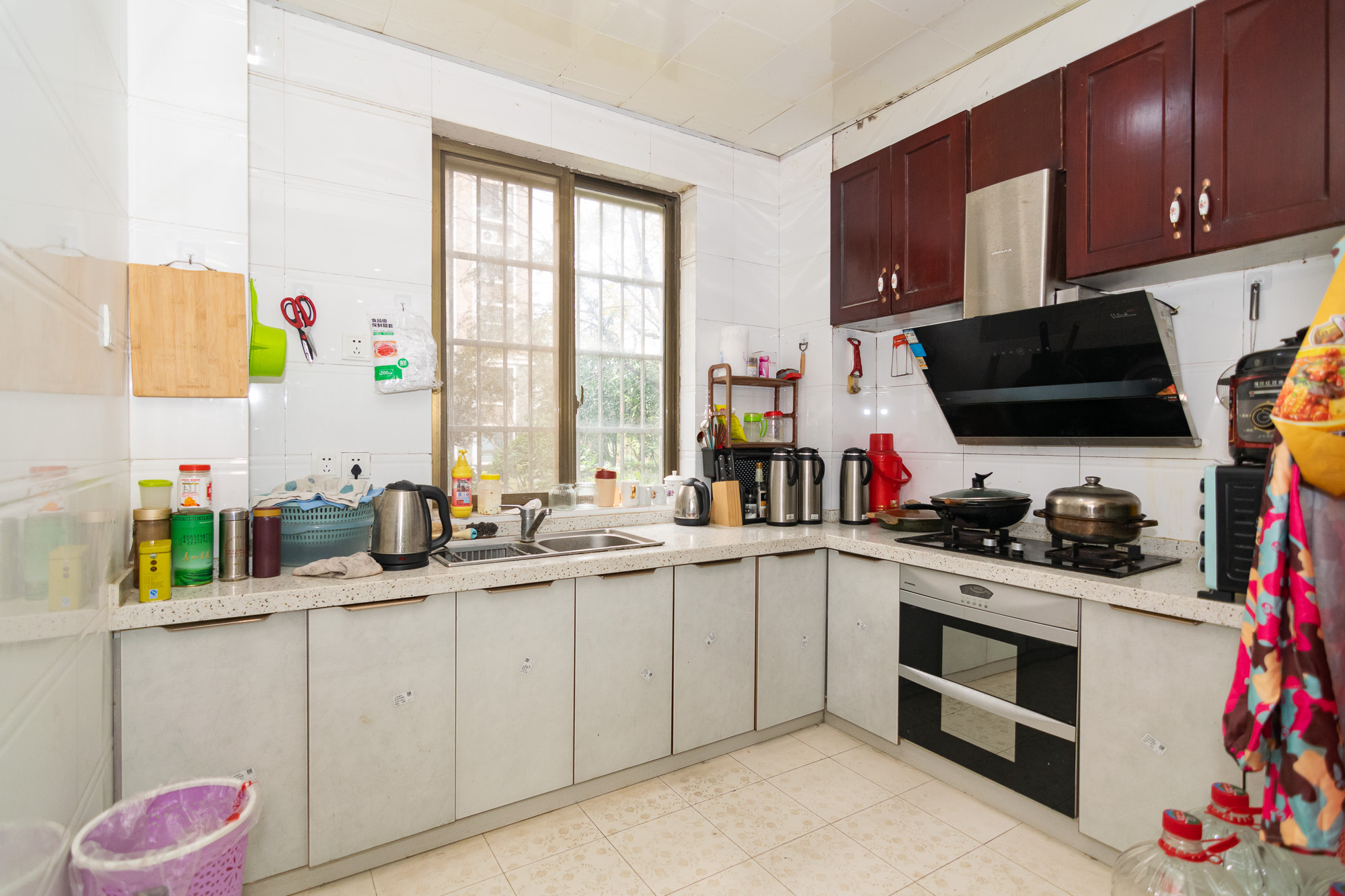 湖南报业文化城(米地亚家园)  4室2厅1卫    100.0万 湖南报业文化城(米地亚家园)  4室2厅1卫    100.0万厨房