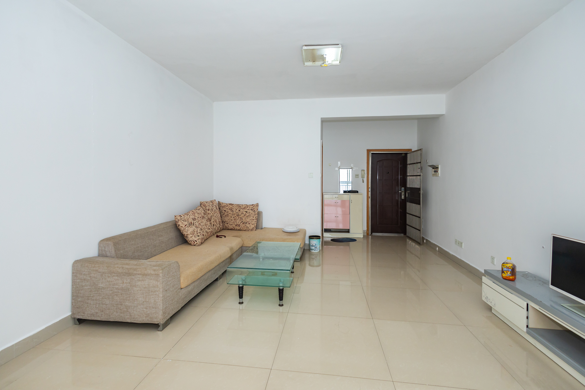 开源鑫景  1室1厅1卫    36.0万 开源鑫景  1室1厅1卫    36.0万客厅