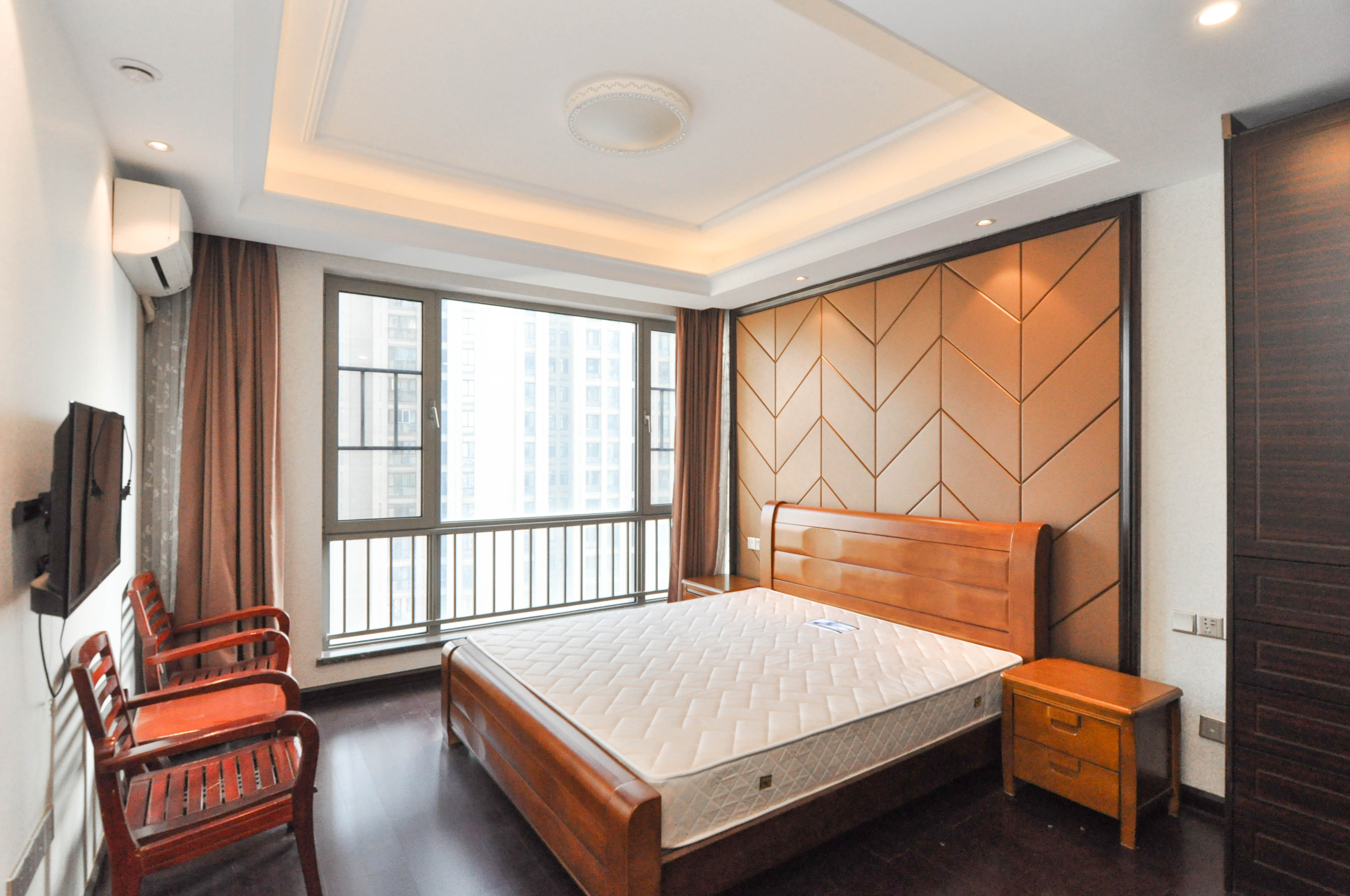 梅溪湖金茂府(金茂广场)(金茂览秀城) 3室2厅2卫 220.0万 梅溪湖金茂府(金茂广场)(金茂览秀城) 3室2厅2卫 220.0万其他