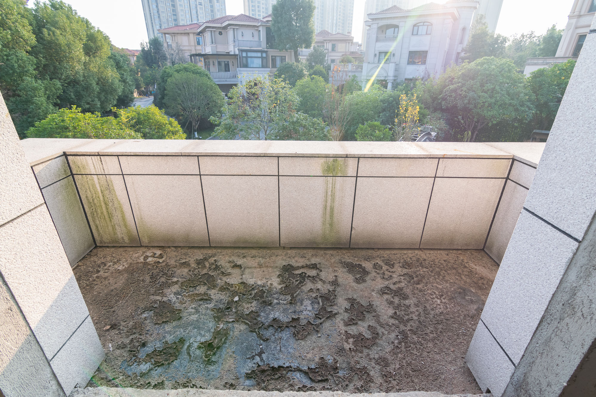 湖南报业文化城(米地亚家园) 7室3厅3卫 1270.0万 湖南报业文化城(米地亚家园) 7室3厅3卫 1270.0万阳台