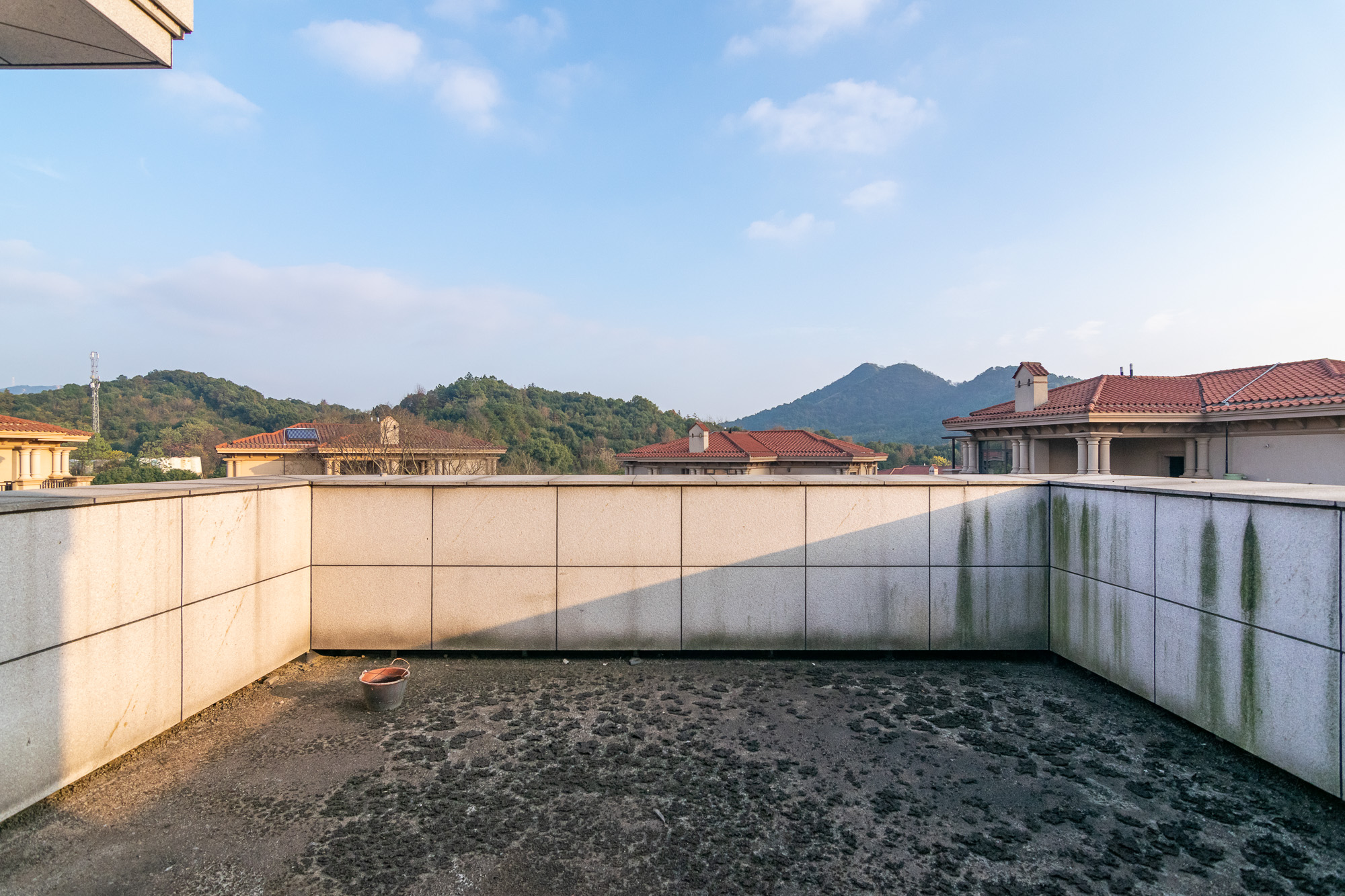 湖南报业文化城(米地亚家园) 7室3厅3卫 1270.0万 湖南报业文化城(米地亚家园) 7室3厅3卫 1270.0万阳台