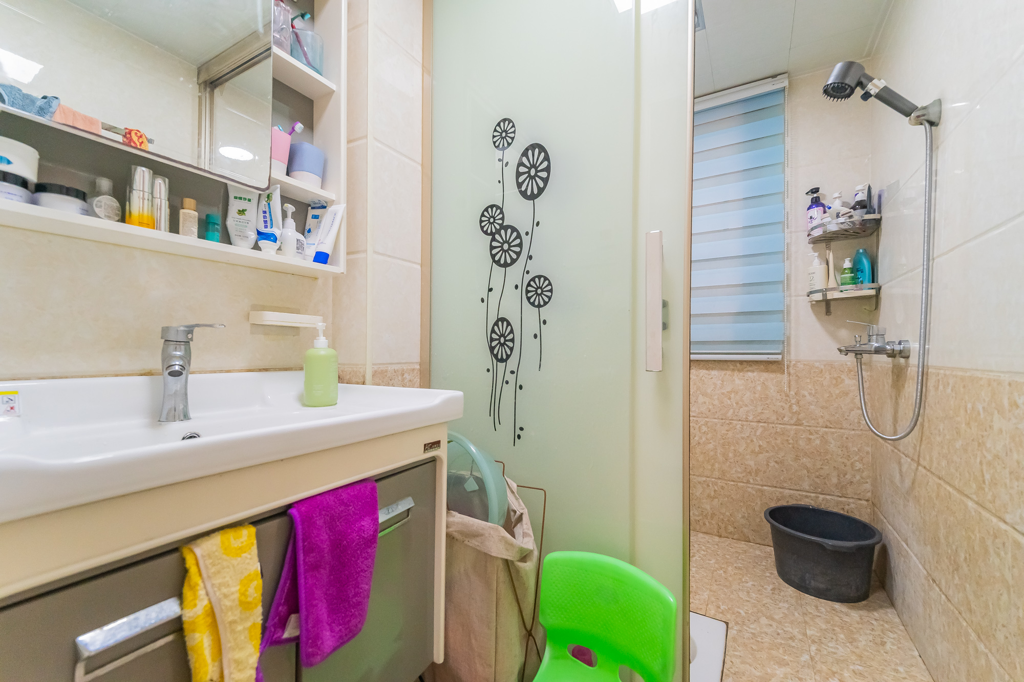 MOMA当代广场  3室2厅1卫    65.0万卫生间