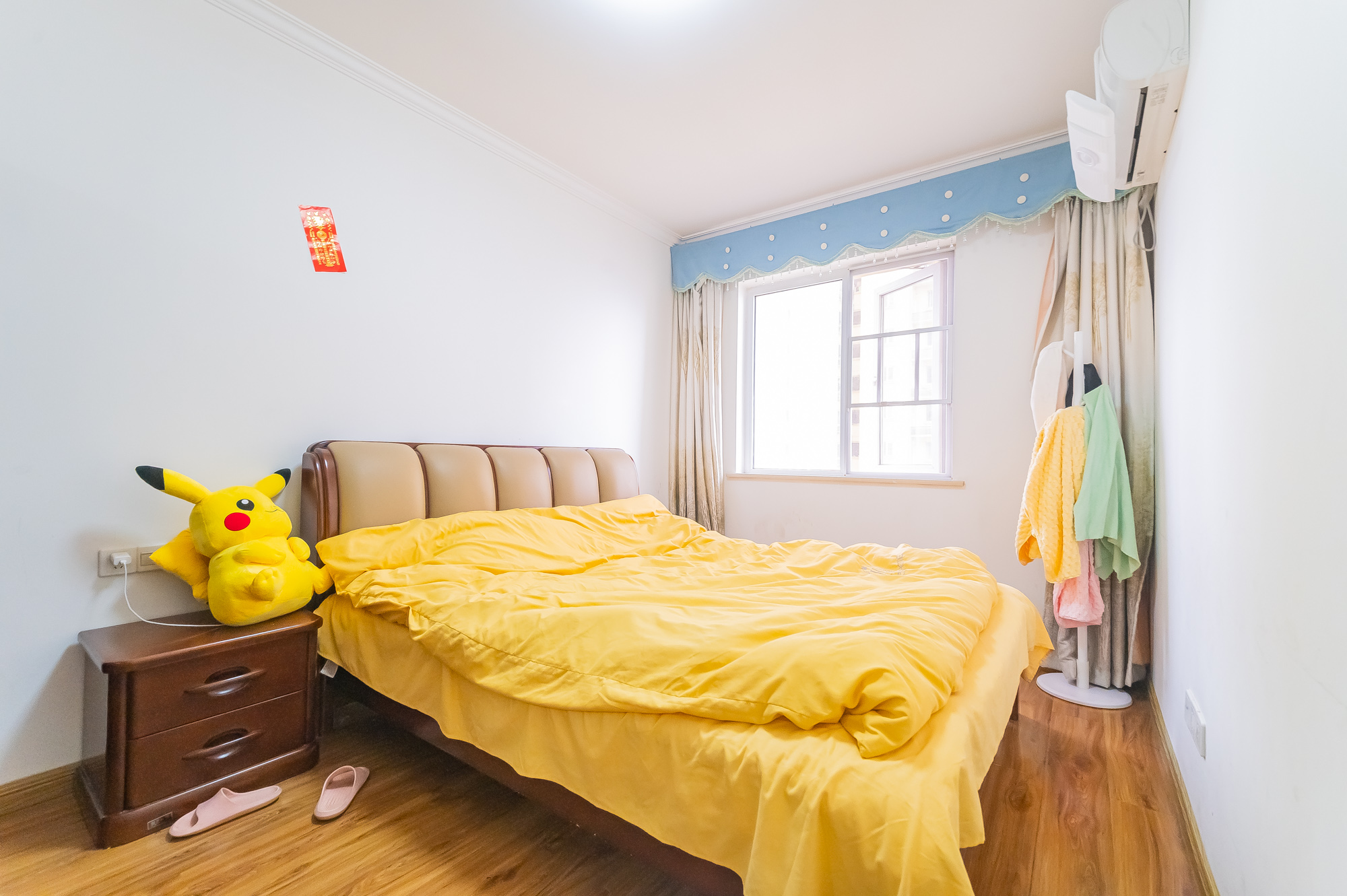 MOMA当代广场  3室2厅1卫    65.0万卧室