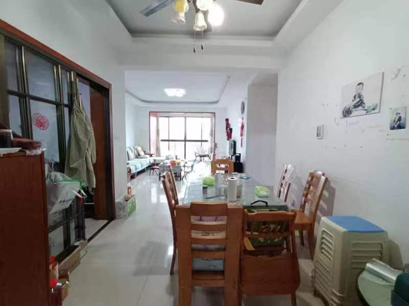 印象华都 3室2厅2卫 46.00万 印象华都 3室2厅2卫 46.00万室内图