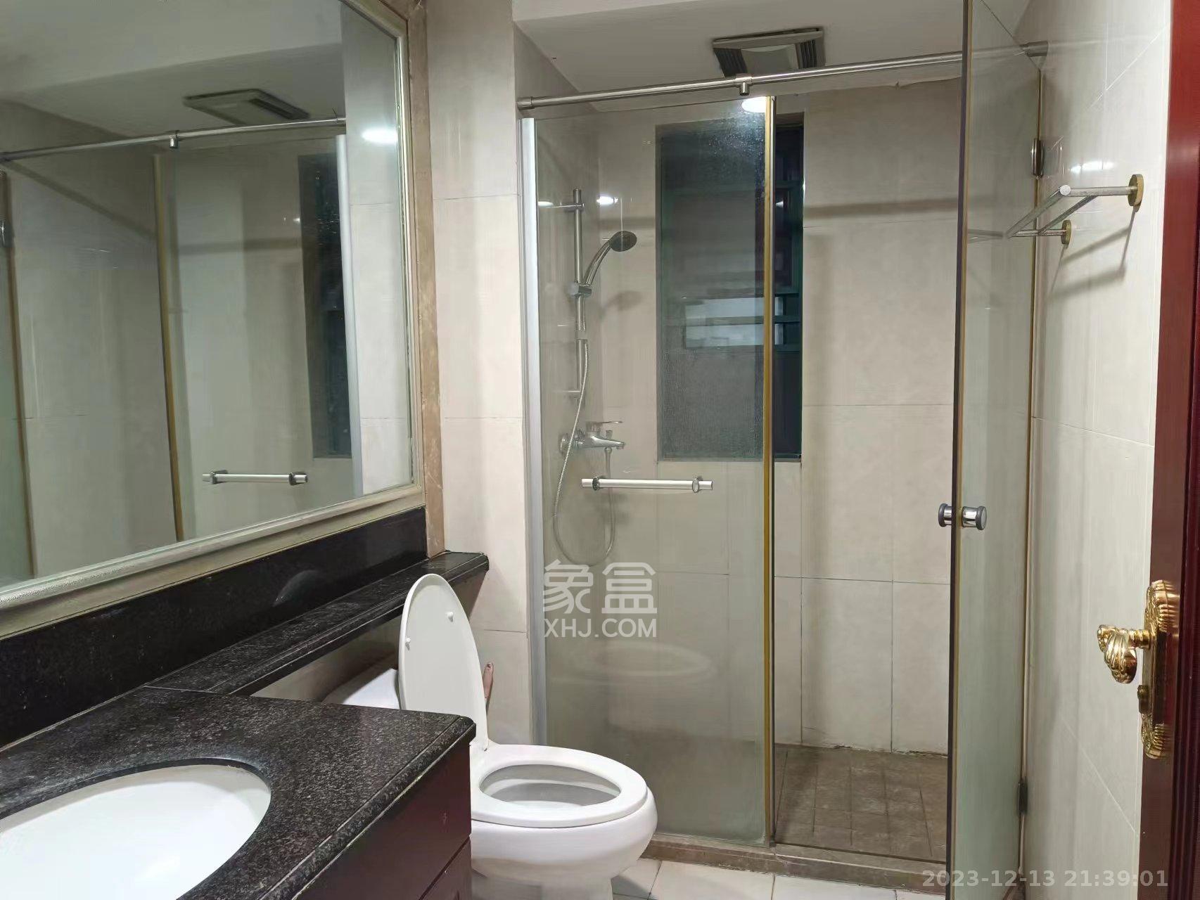 恒大名都  3室2厅1卫   1800.00元/月室内图