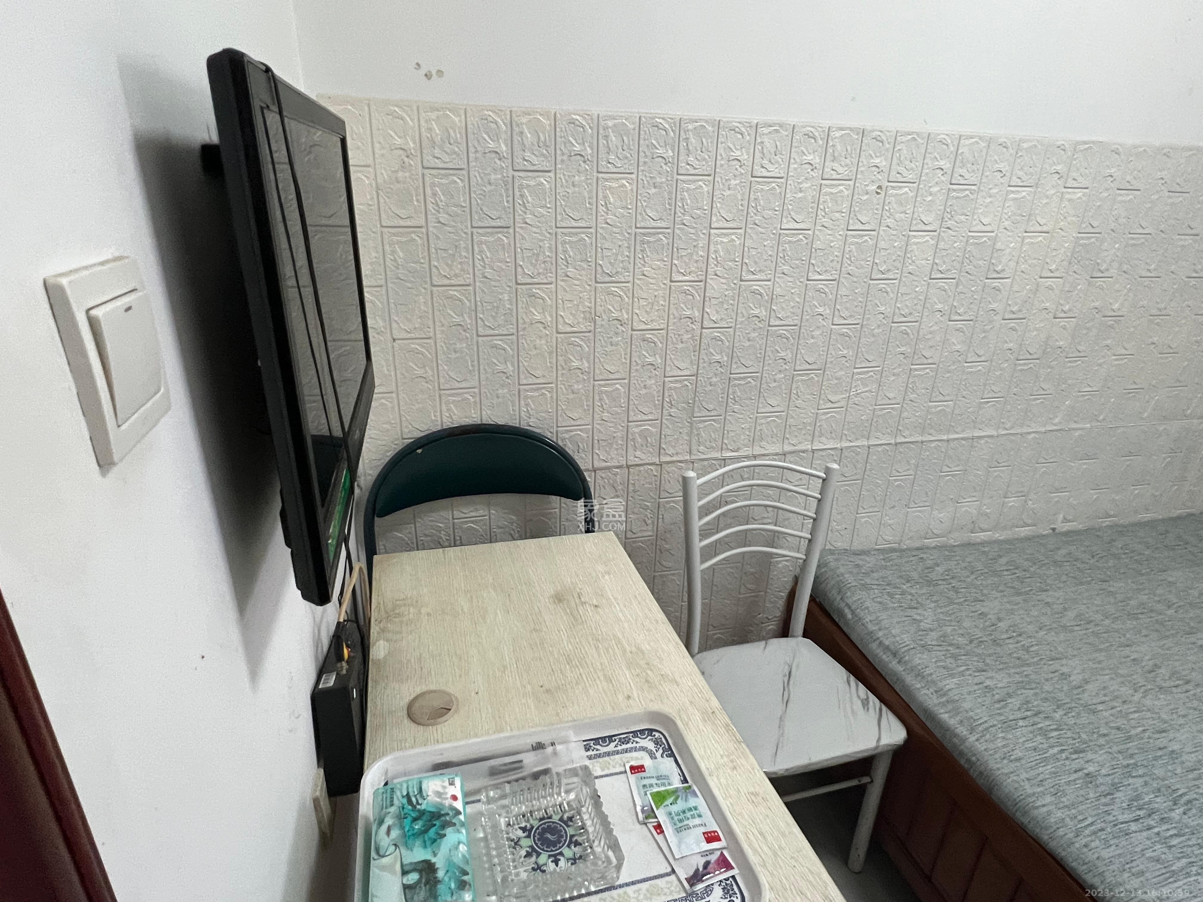 星城新宇黎锦苑 1室1厅1卫 1000.00元/月 星城新宇黎锦苑 1室1厅1卫 1000.00元/月室内图