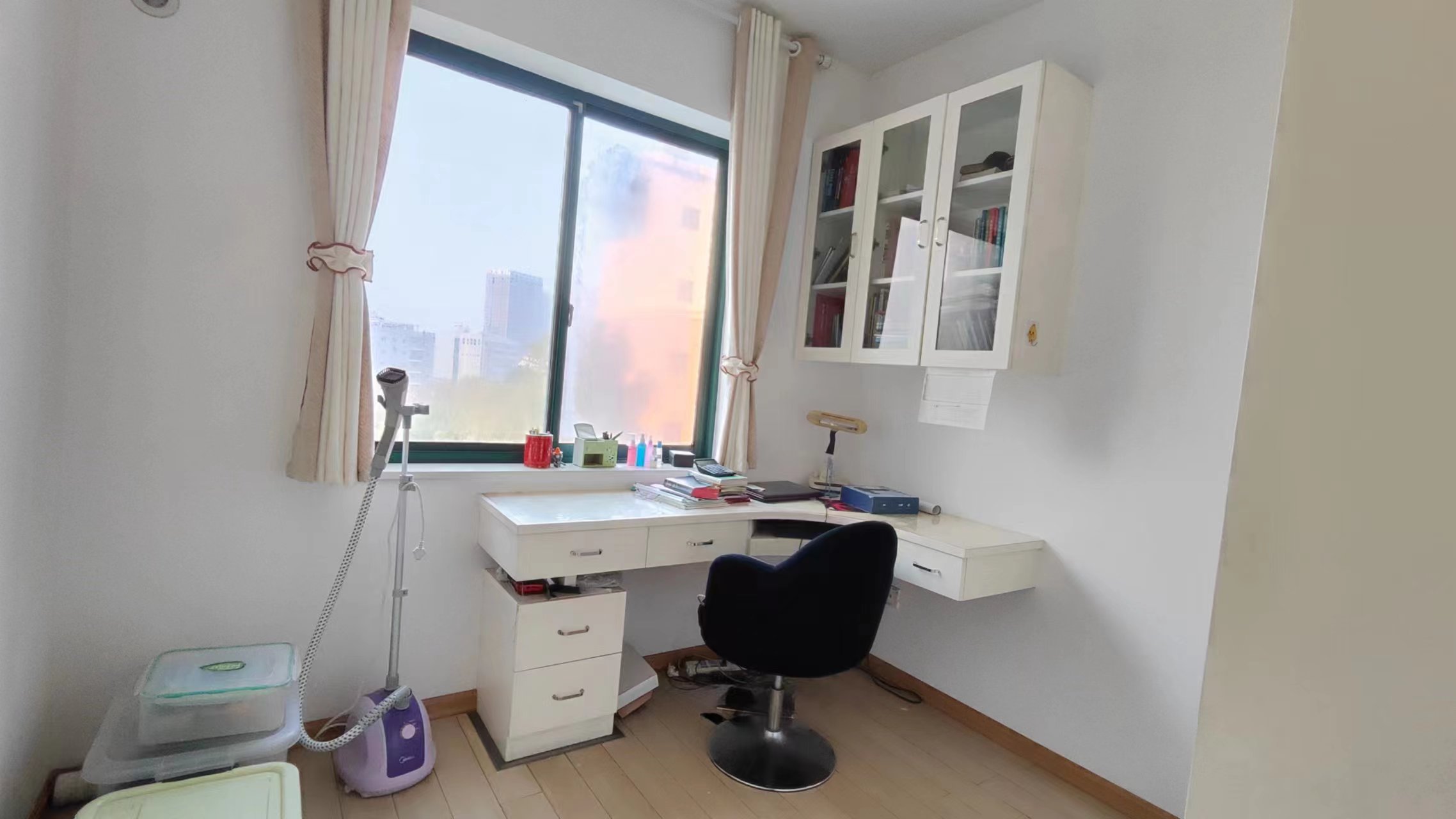 香山美境  4室2厅2卫    55.8万 香山美境  4室2厅2卫    55.8万室内图