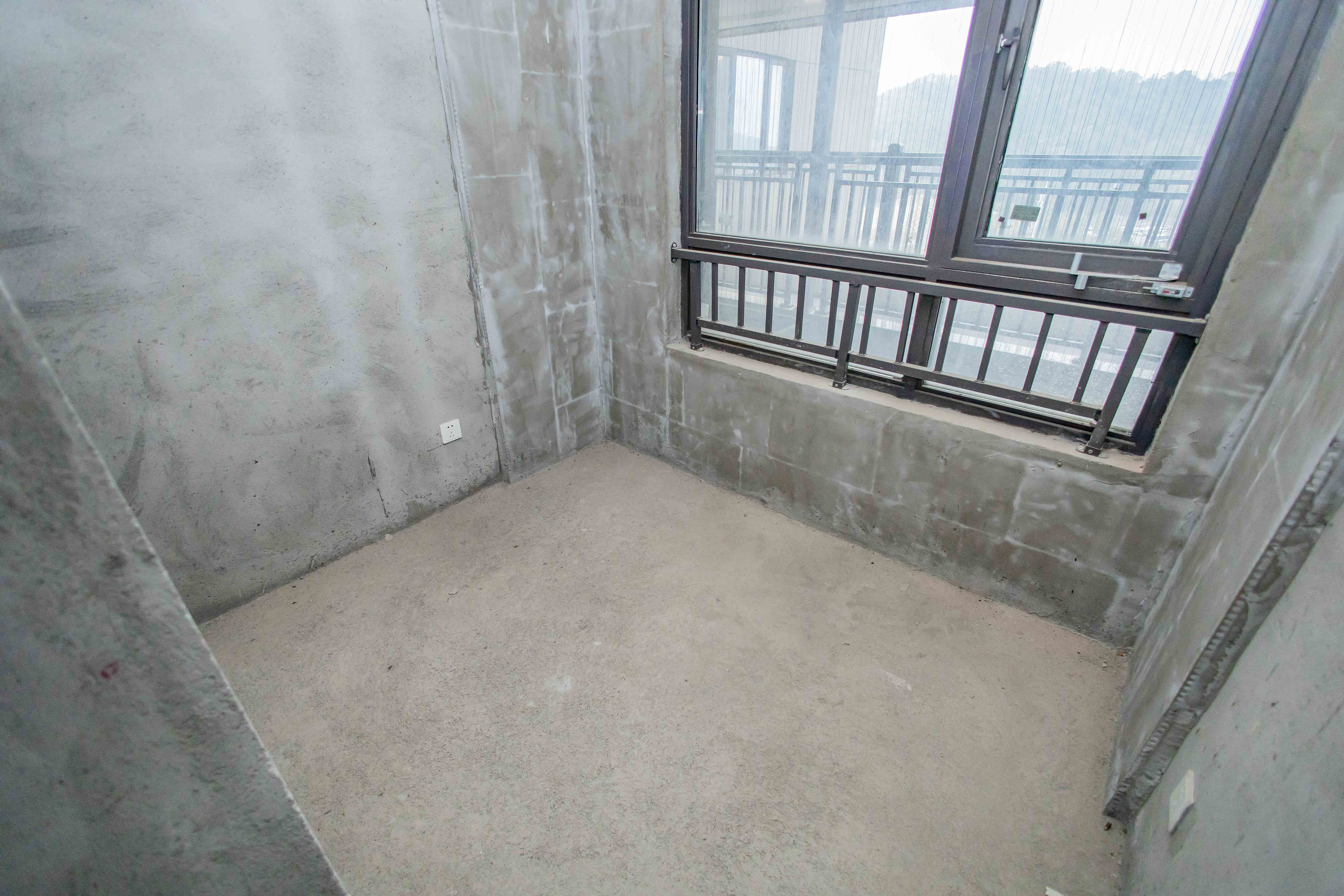 通号岭绣苑  3室2厅1卫    80.96万卧室