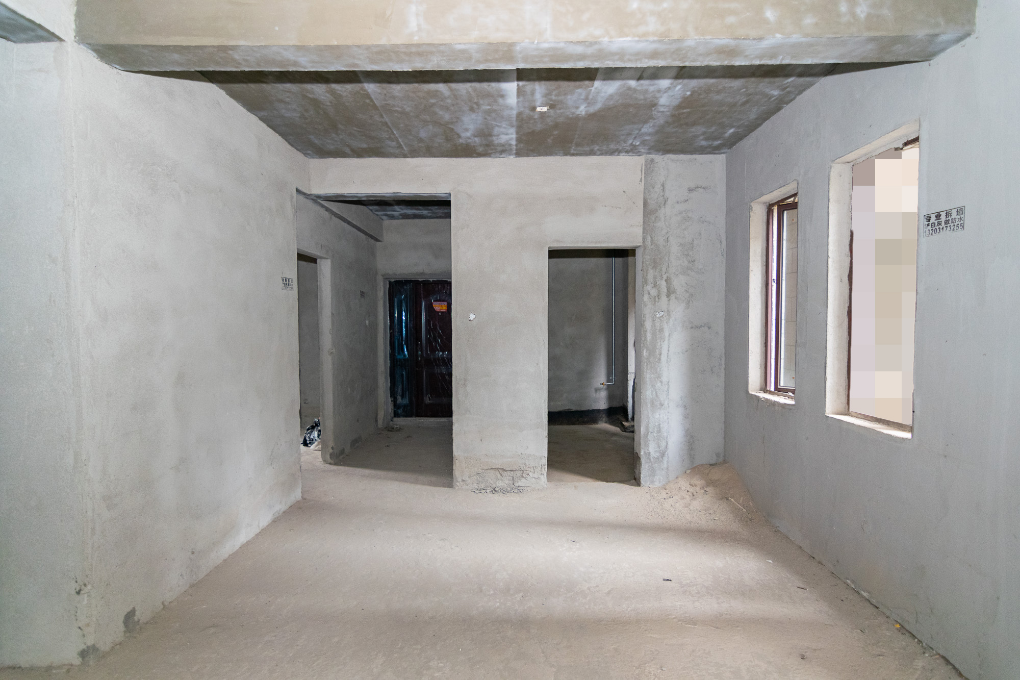 熙庭原著（房聚云台府）  5室3厅3卫    135.0万客厅