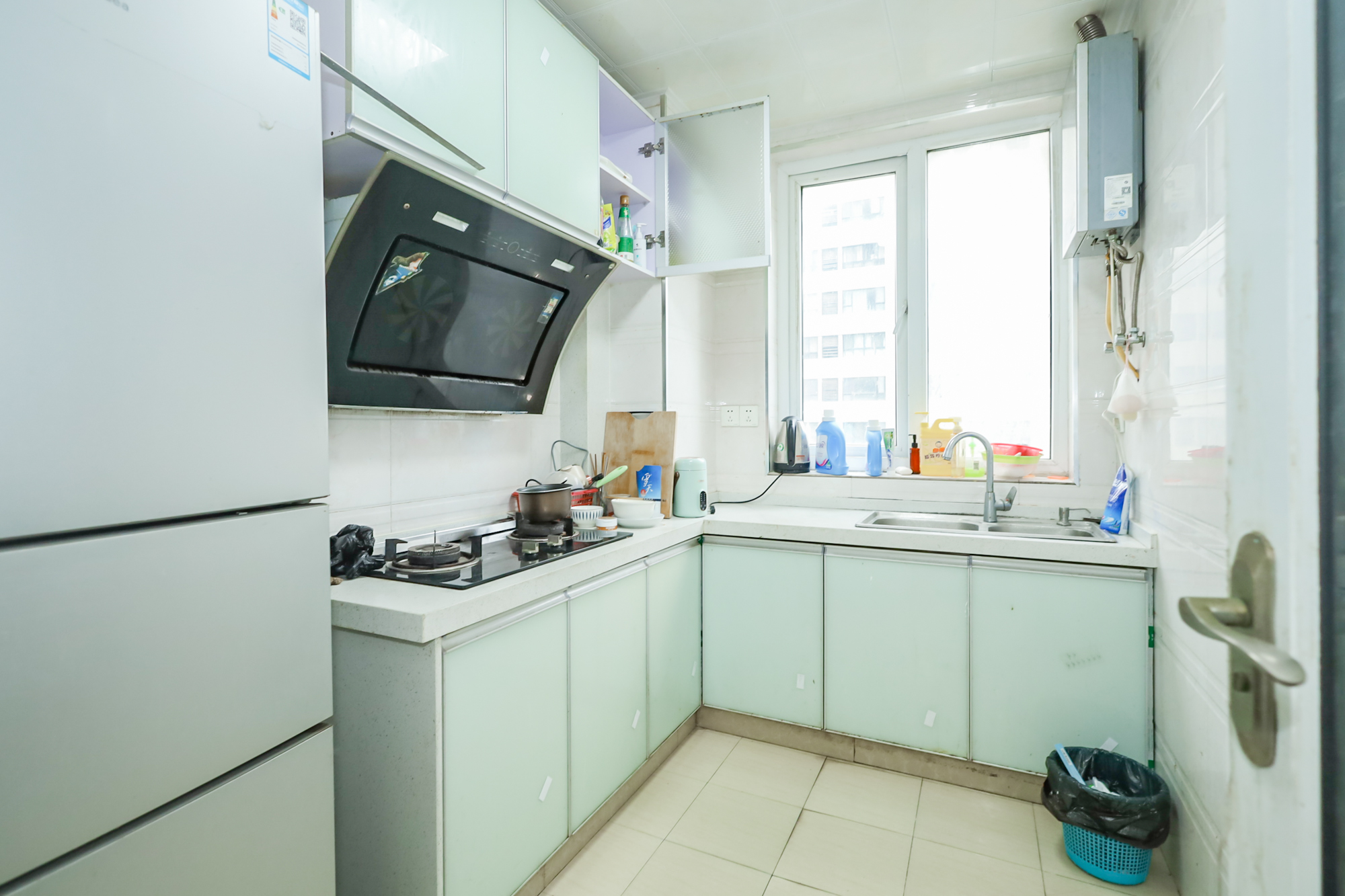 当代滨江MOMA 3室2厅2卫 138.0万 当代滨江MOMA 3室2厅2卫 138.0万厨房