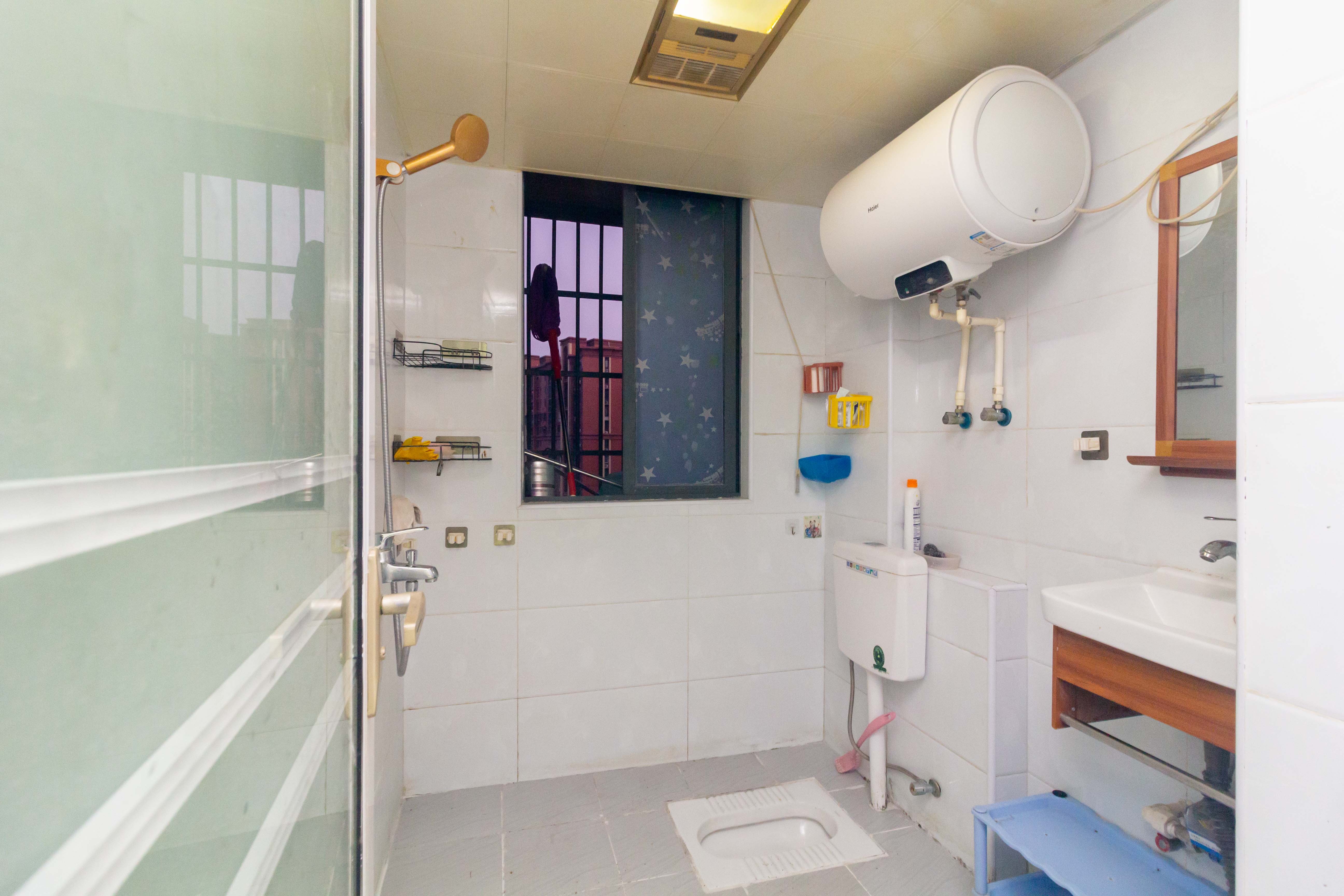 海德公园 3室2厅1卫 66.0万 海德公园 3室2厅1卫 66.0万卫生间