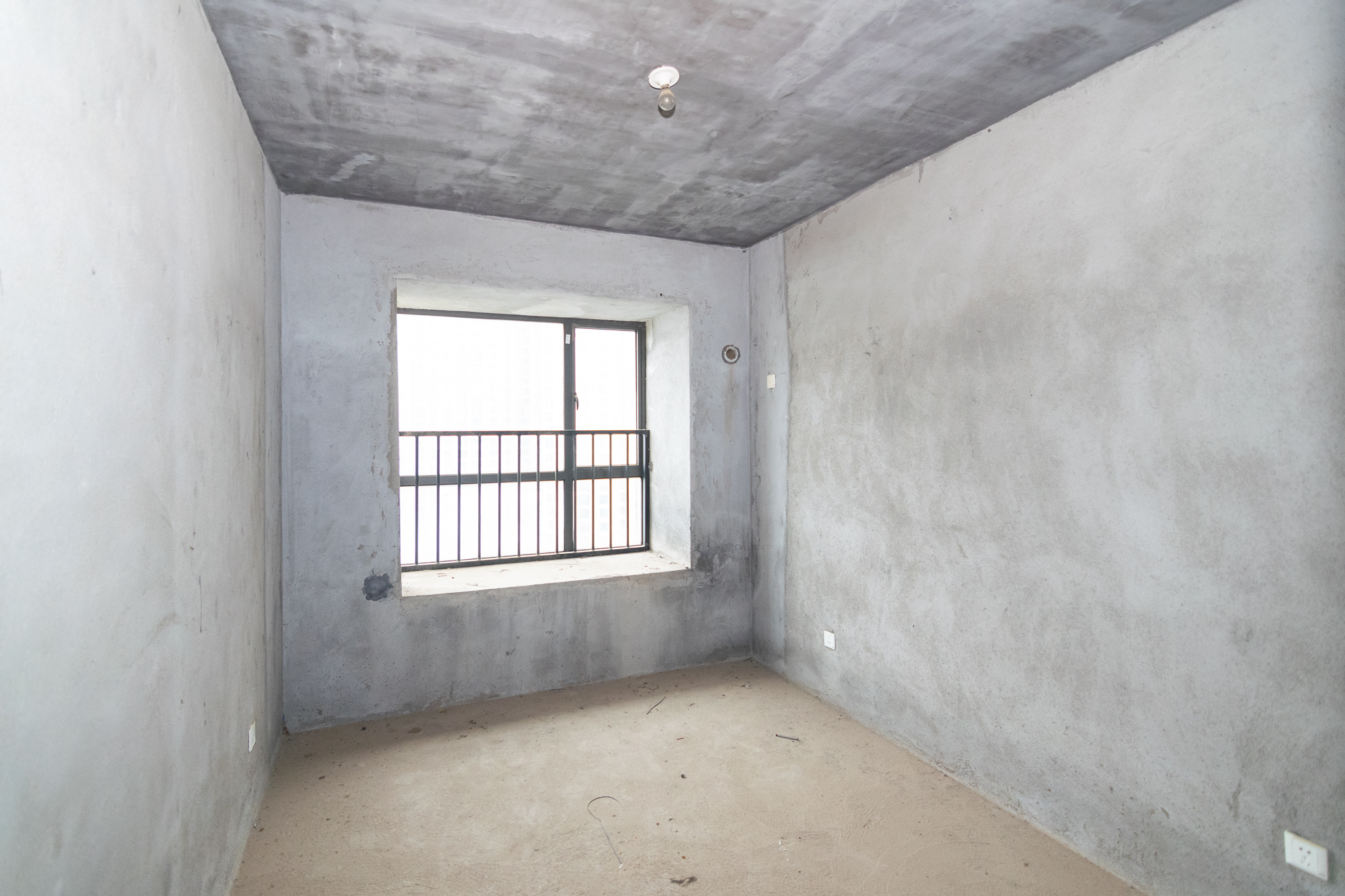 山水蓝天  4室2厅2卫    70.0万 山水蓝天  4室2厅2卫    70.0万卧室