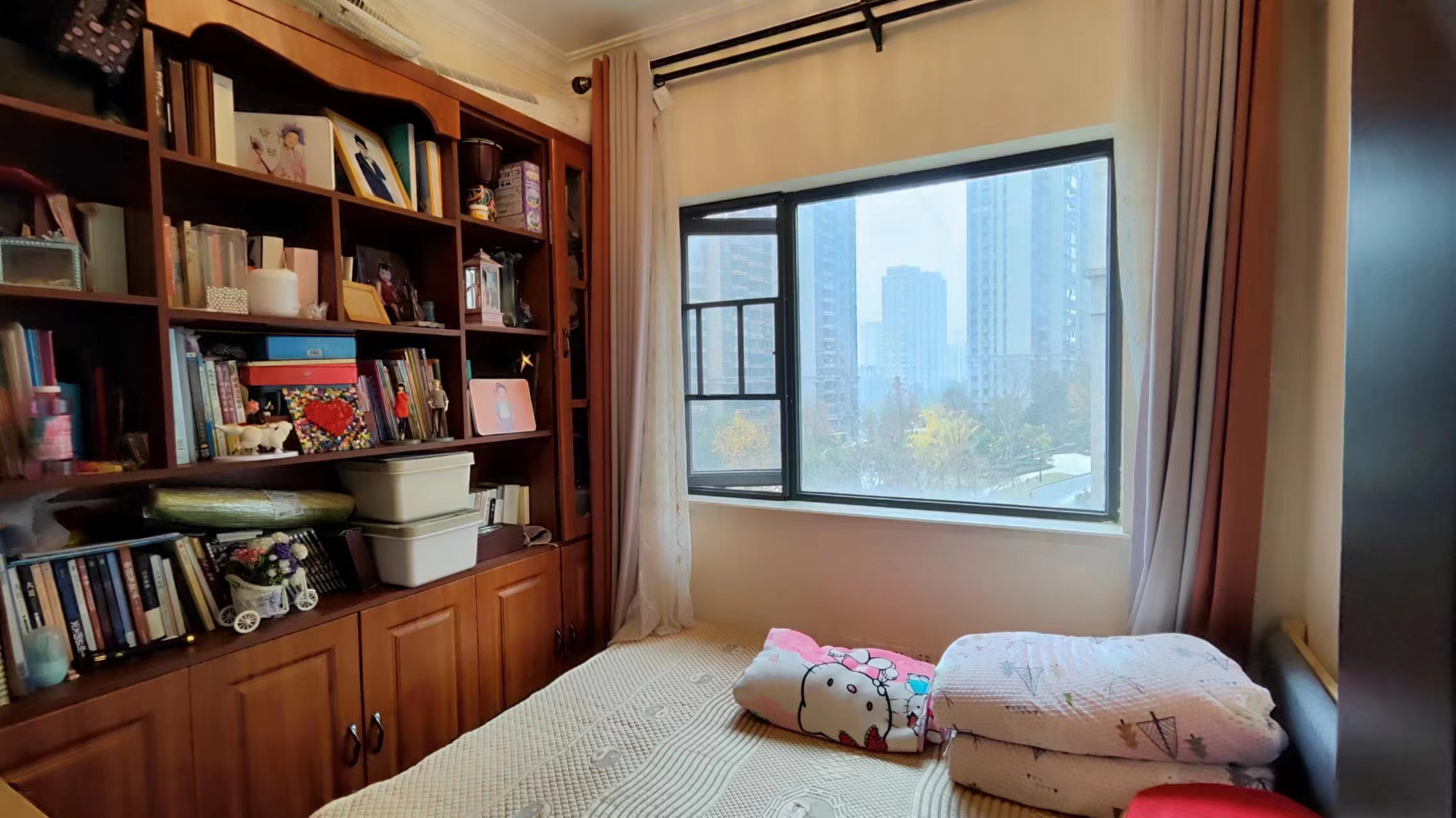 恒大华府 4室2厅2卫 95.0万 恒大华府 4室2厅2卫 95.0万室内图