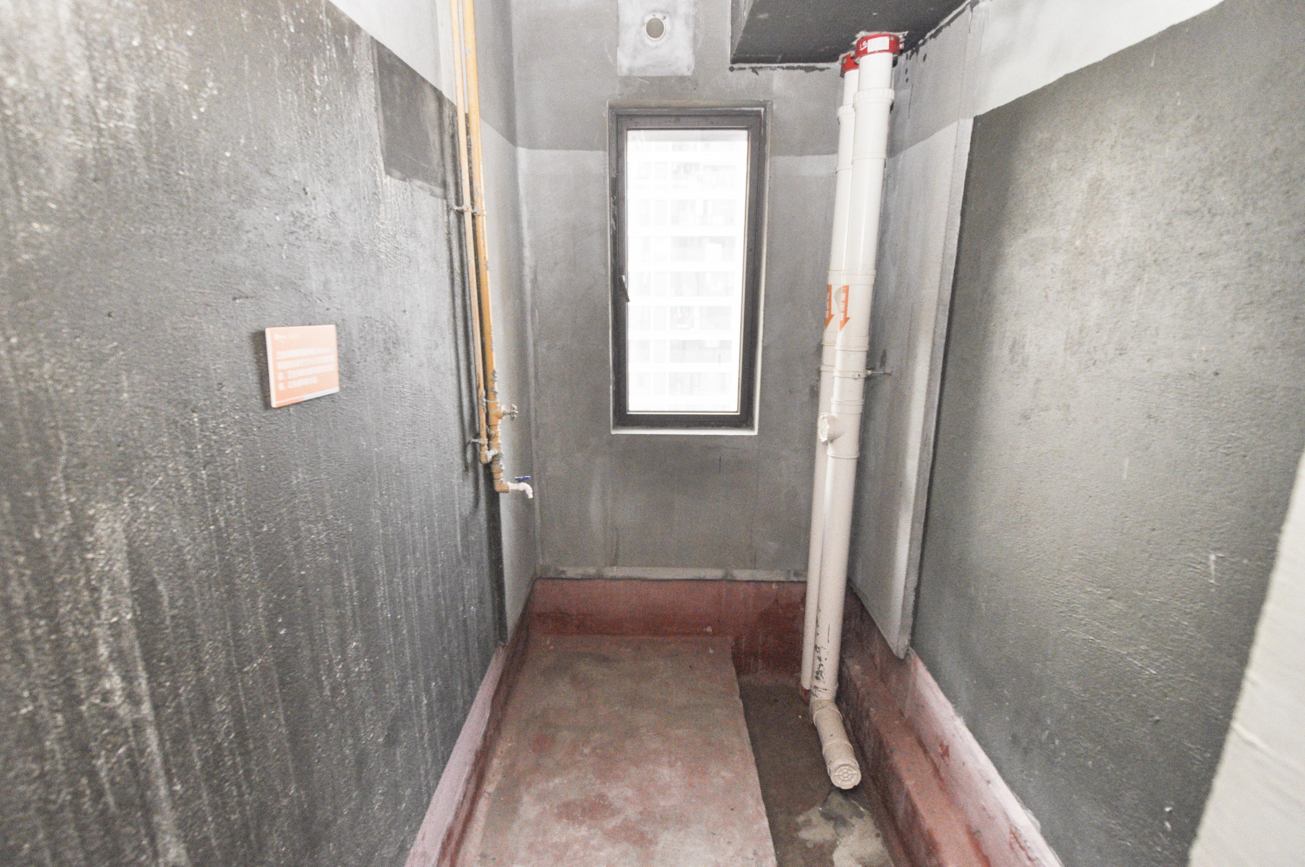 华润琨瑜府  4室2厅2卫    288.0万其他