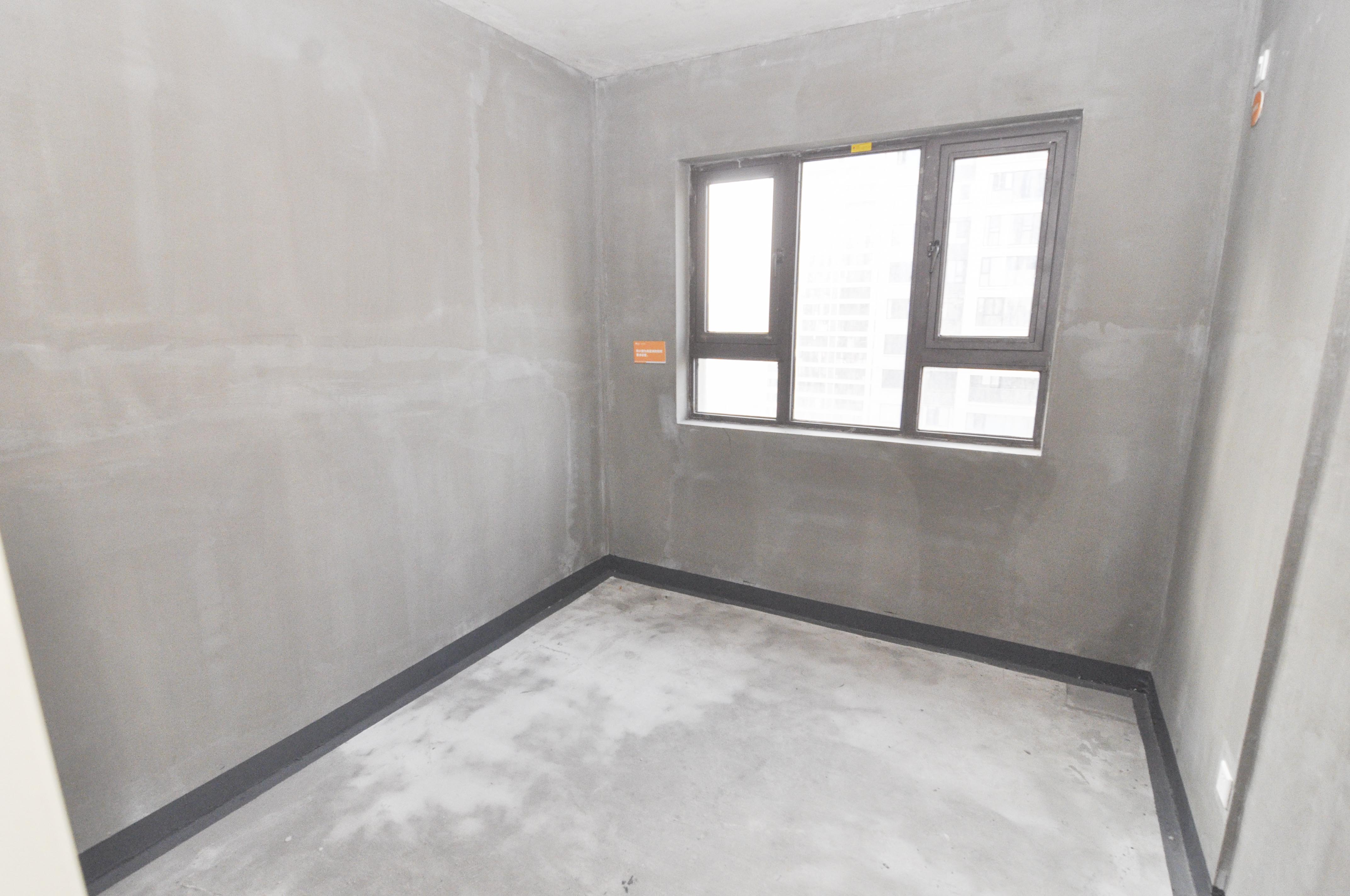 华润琨瑜府  4室2厅2卫    288.0万其他