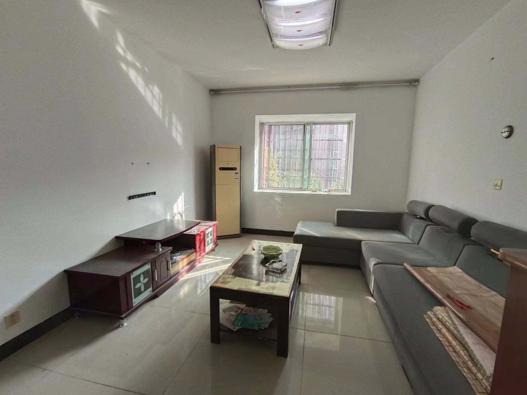 仁和小区 3室2厅1卫 31.8万 仁和小区 3室2厅1卫 31.8万室内图