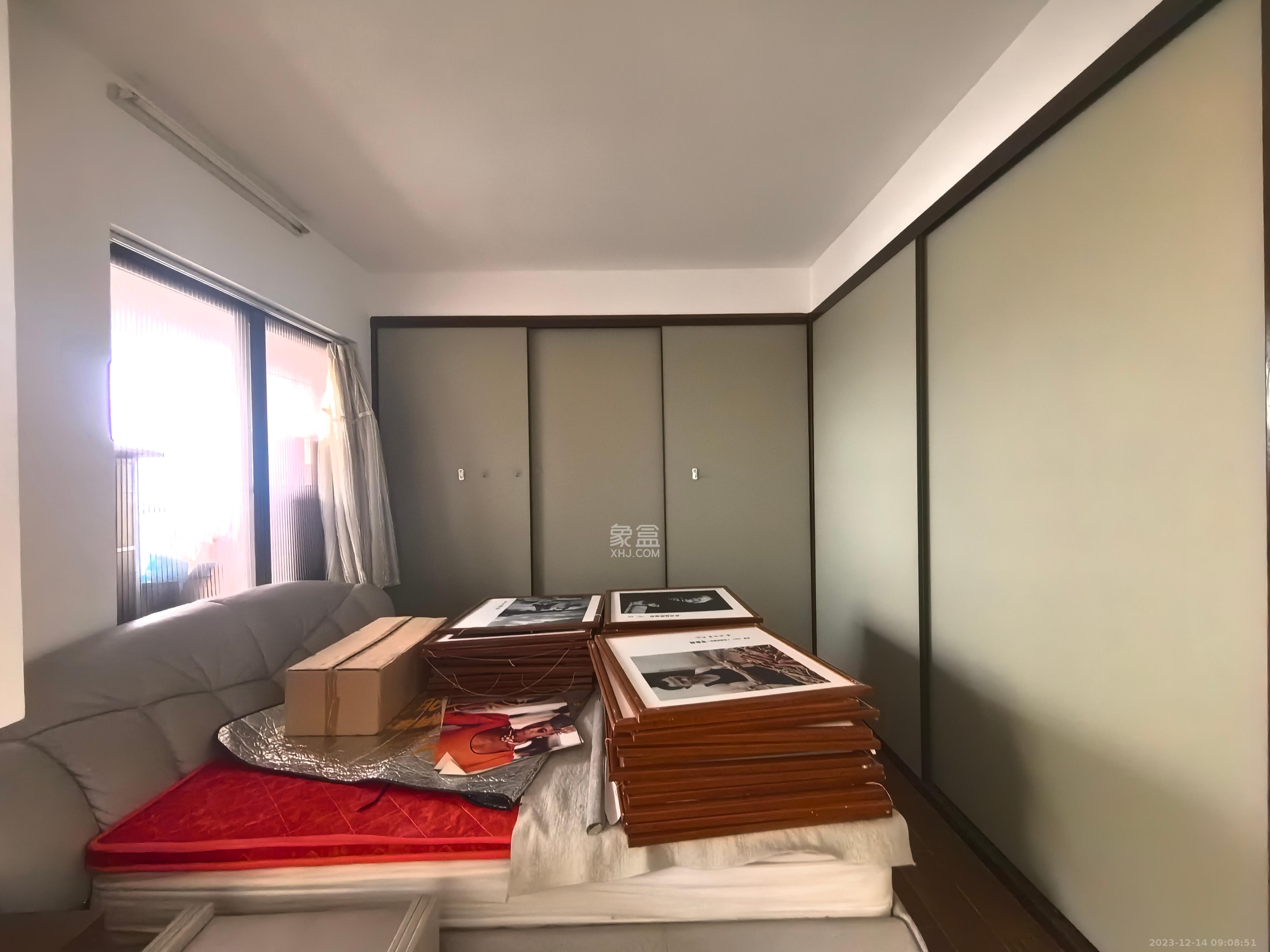 西岸润泽府  3室2厅2卫   3200.00元/月室内图