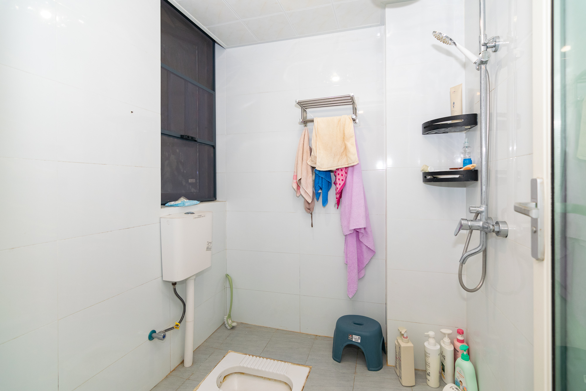 澳海澜庭 3室2厅1卫 65.0万 澳海澜庭 3室2厅1卫 65.0万卫生间