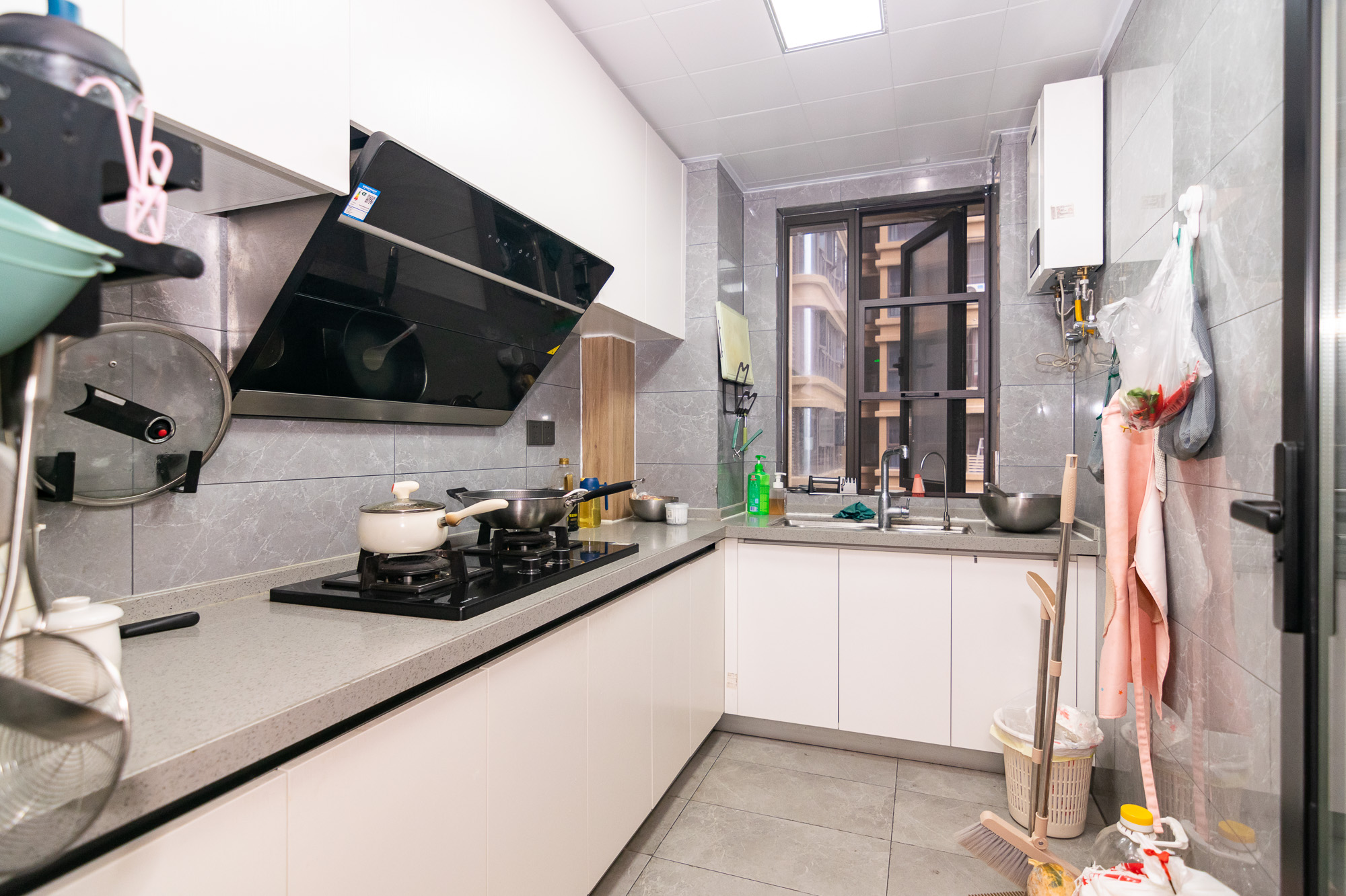 润和美郡(润和紫郡五期) 4室2厅2卫 111.8万 润和美郡(润和紫郡五期) 4室2厅2卫 111.8万厨房