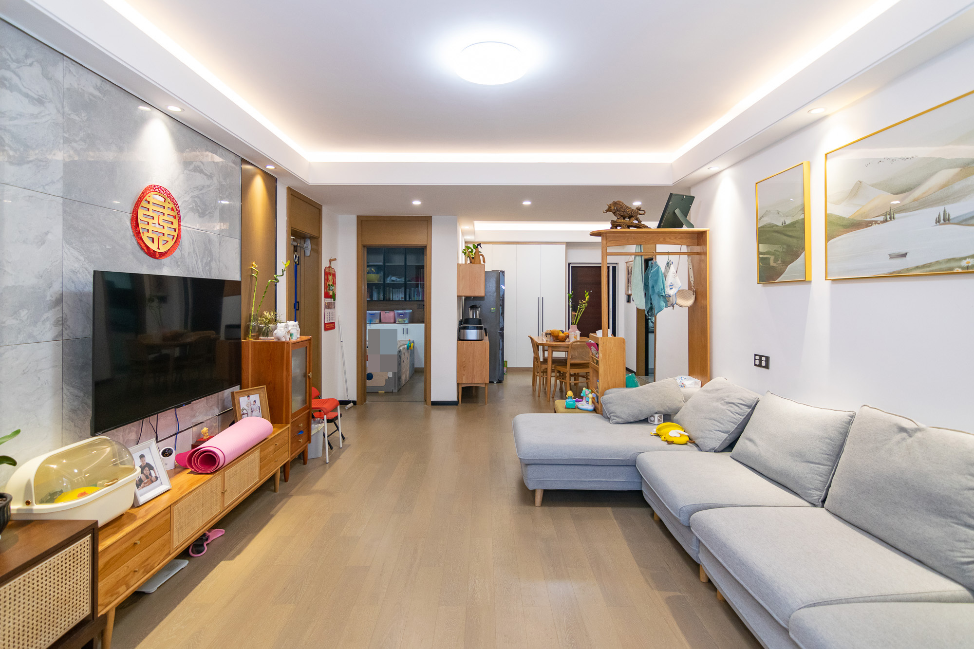 润和美郡(润和紫郡五期) 4室2厅2卫 111.8万 润和美郡(润和紫郡五期) 4室2厅2卫 111.8万客厅