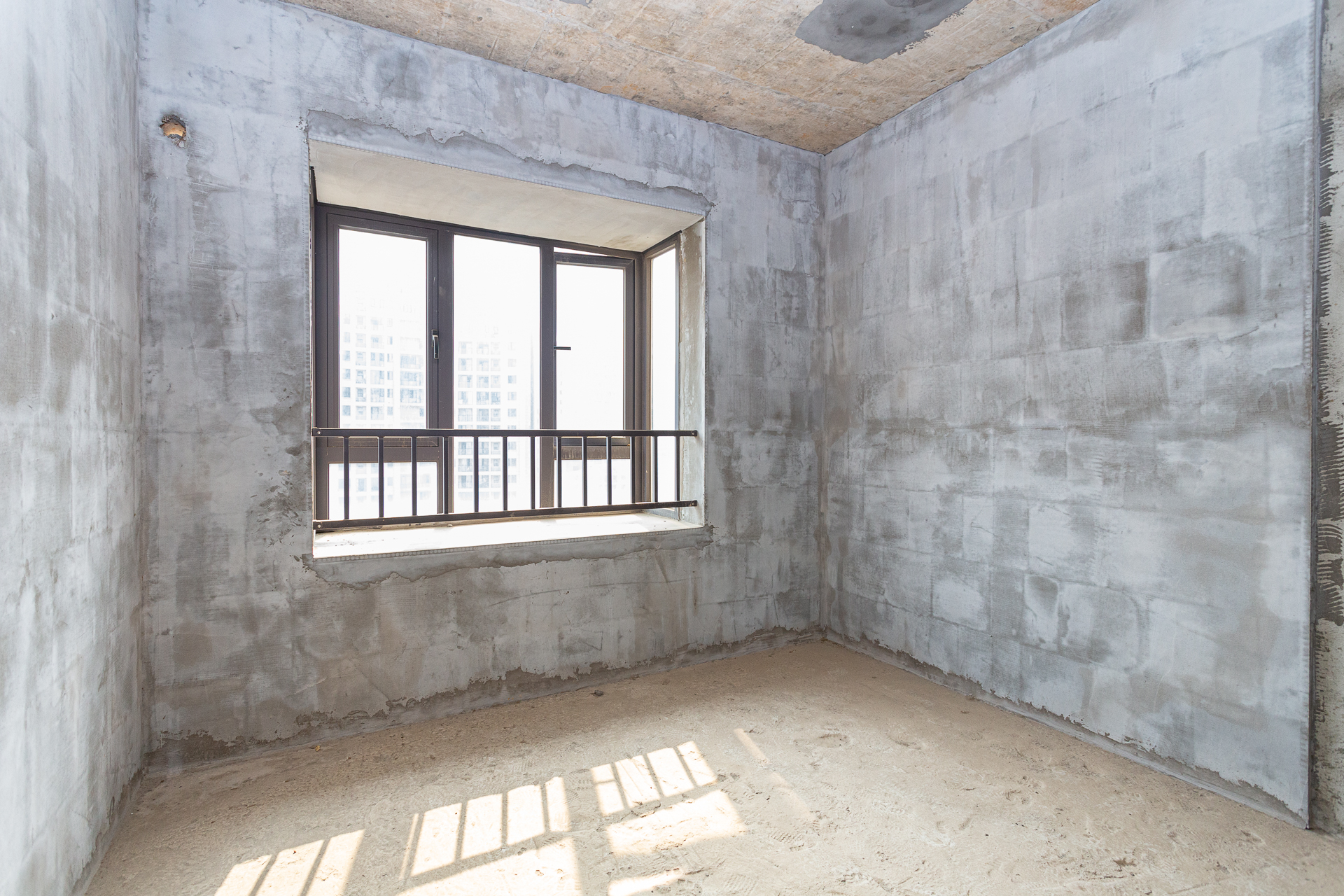 勤诚达境界城 3室2厅2卫 95.0万 勤诚达境界城 3室2厅2卫 95.0万卧室