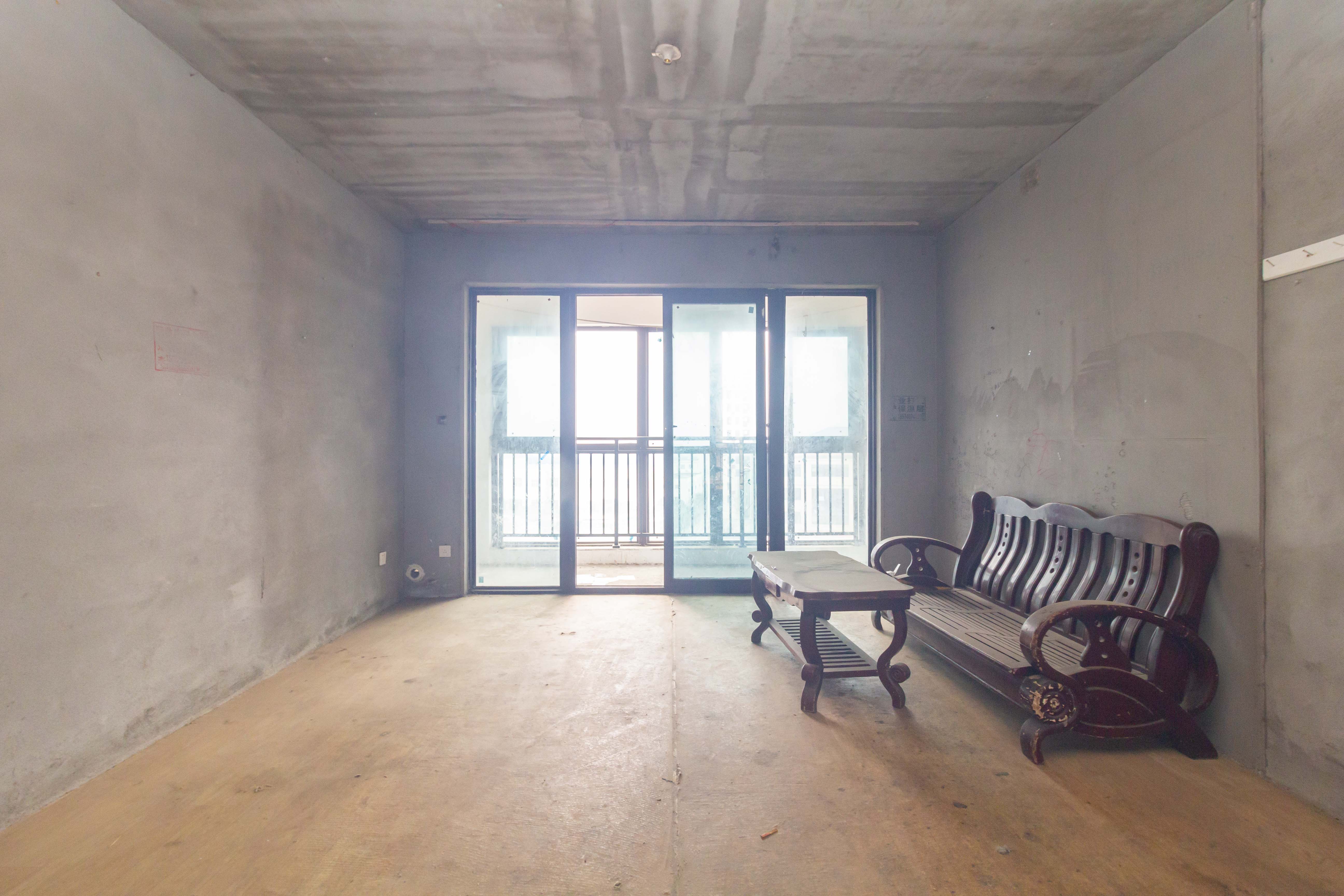 东方美地 3室2厅2卫 98.77万 东方美地 3室2厅2卫 98.77万客厅