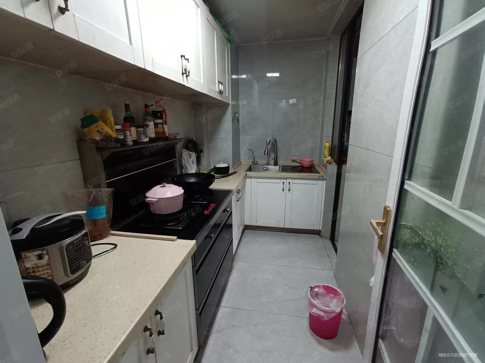 翡翠公园(北大资源)  3室2厅2卫    73.8万 翡翠公园(北大资源)  3室2厅2卫    73.8万室内图