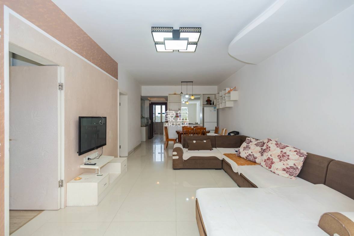 碧桂园威尼斯城  3室2厅2卫    82.39万 碧桂园威尼斯城  3室2厅2卫    82.39万客厅