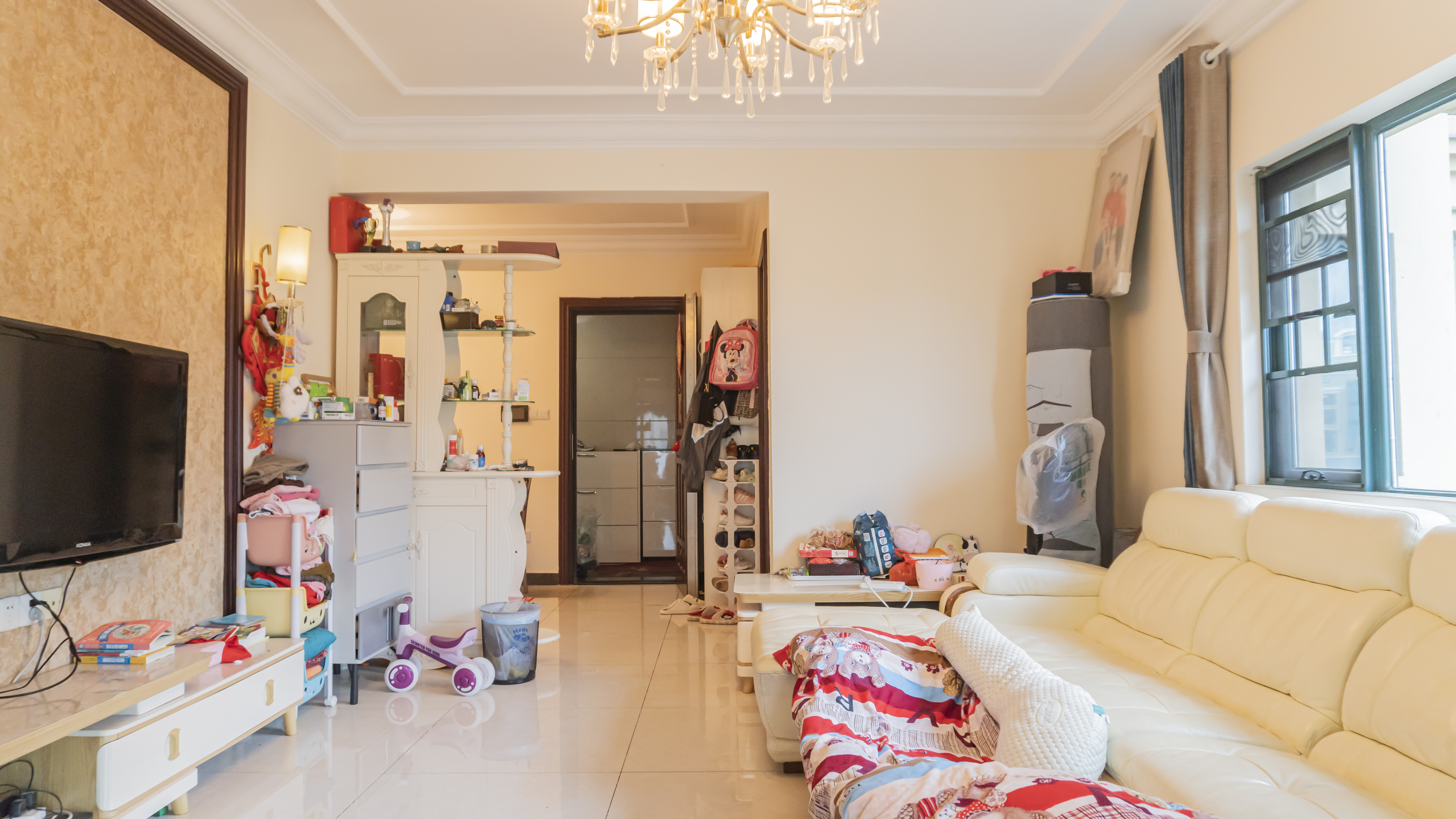 恒大绿洲 0室0厅0卫 65.0万 恒大绿洲 0室0厅0卫 65.0万客厅