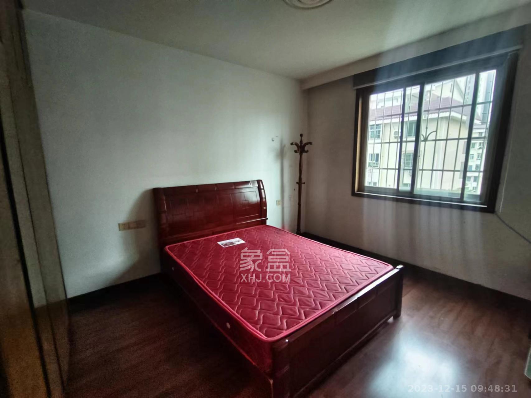 咸嘉新村嘉文苑 3室2厅1卫 2300.00元/月 咸嘉新村嘉文苑 3室2厅1卫 2300.00元/月室内图