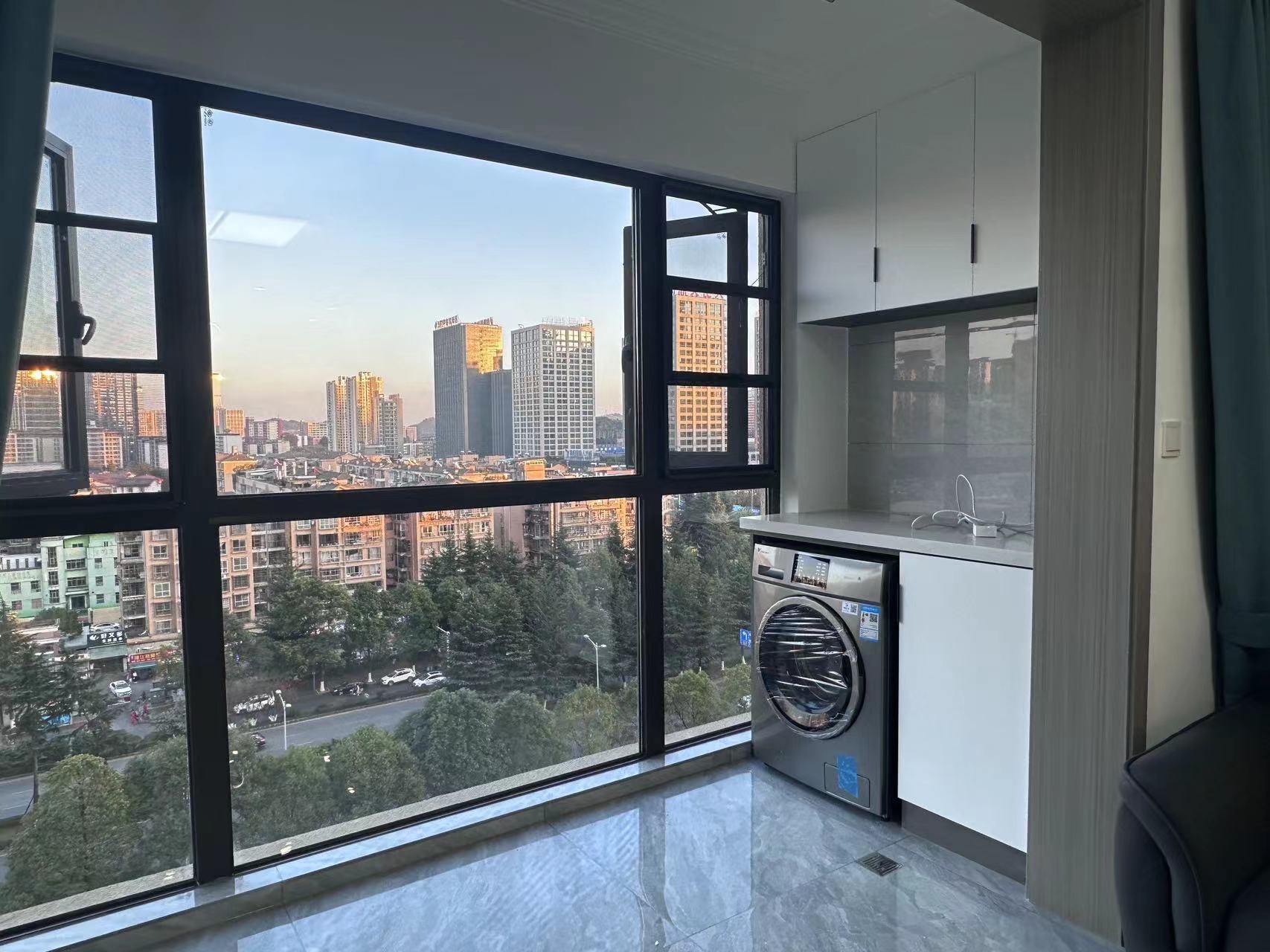远大生态风景  0室0厅0卫   2500.00元/月室内图