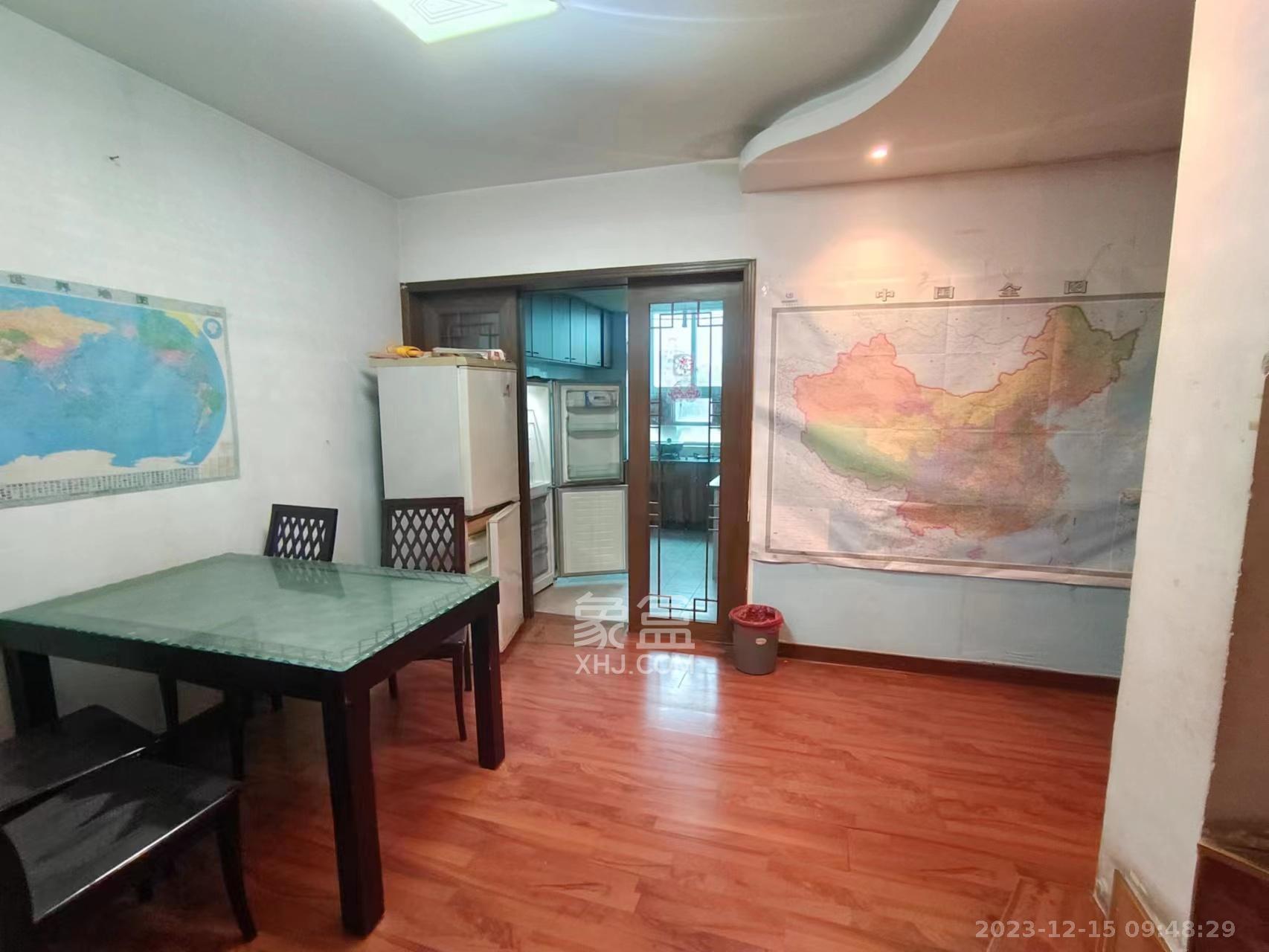 咸嘉新村嘉文苑 3室2厅1卫 2300.00元/月 咸嘉新村嘉文苑 3室2厅1卫 2300.00元/月室内图