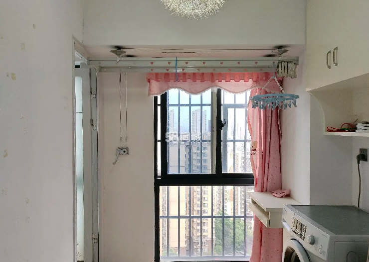 中建岳阳中心  1室1厅1卫   1200.00元/月室内图