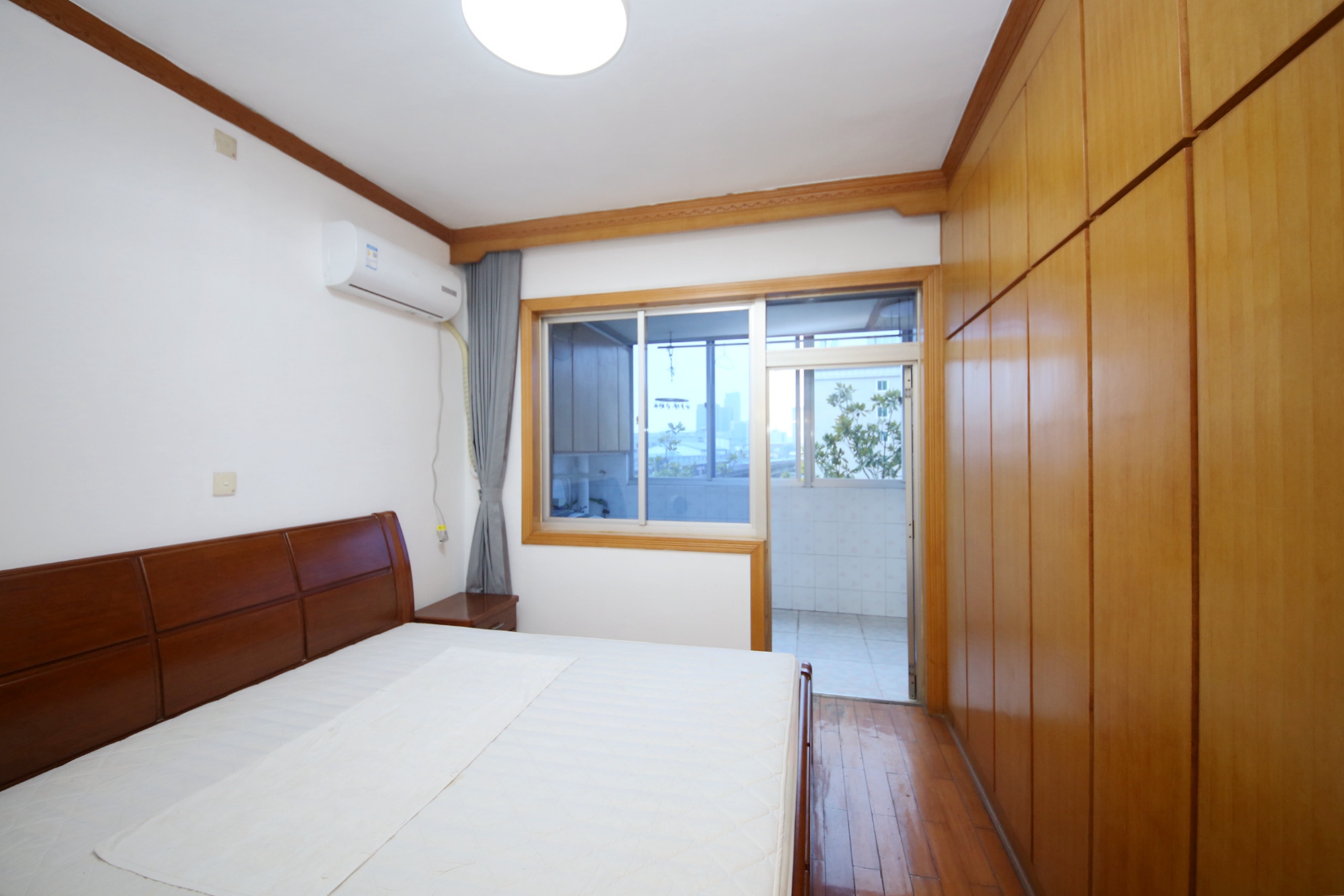 安全厅宿舍阳光小区（湘湖渔场阳光小区)  3室2厅1卫   91.00万卧室