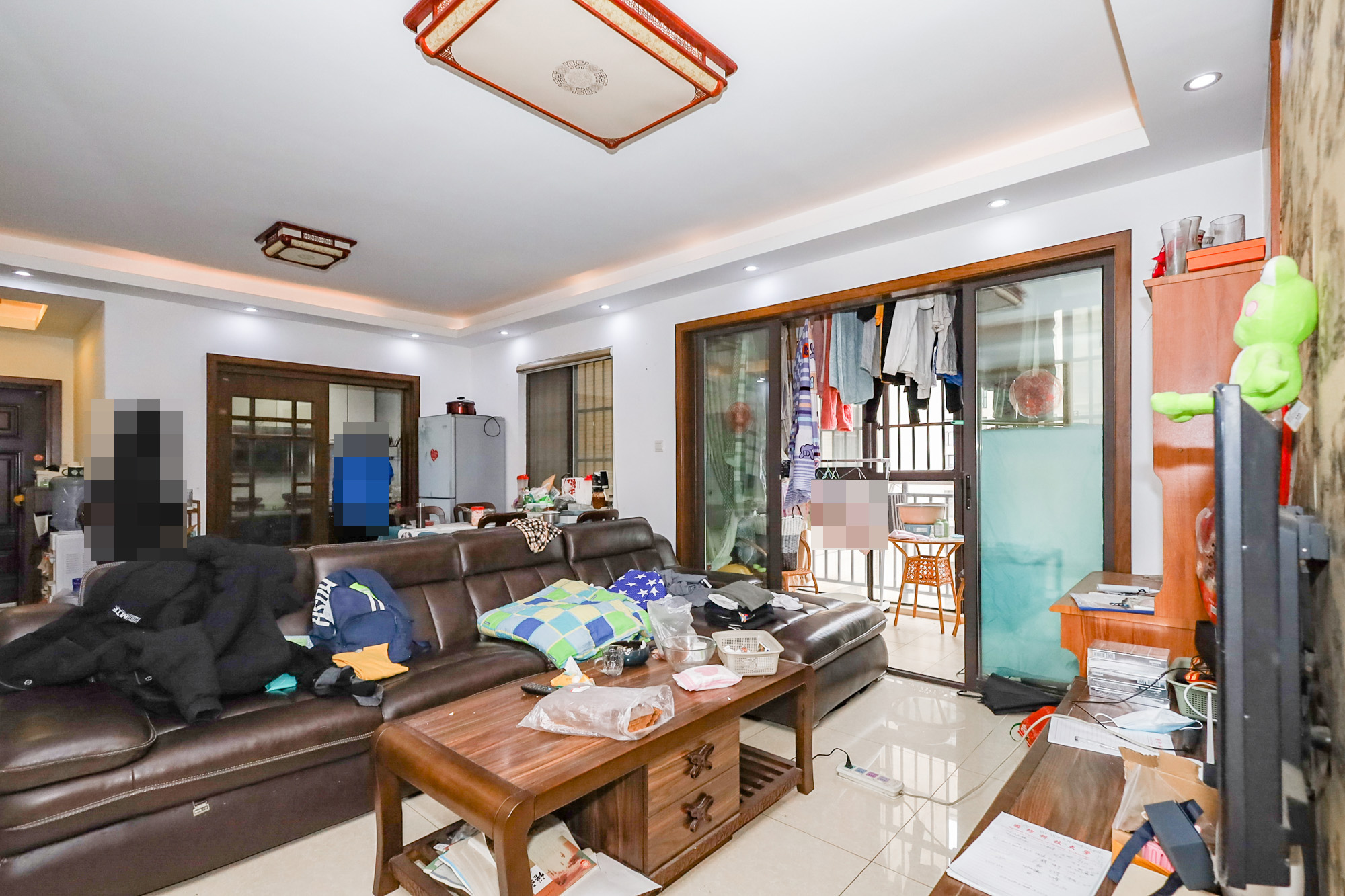 钰龙天下二期（钰龙佳园）  3室2厅2卫    258.0万客厅