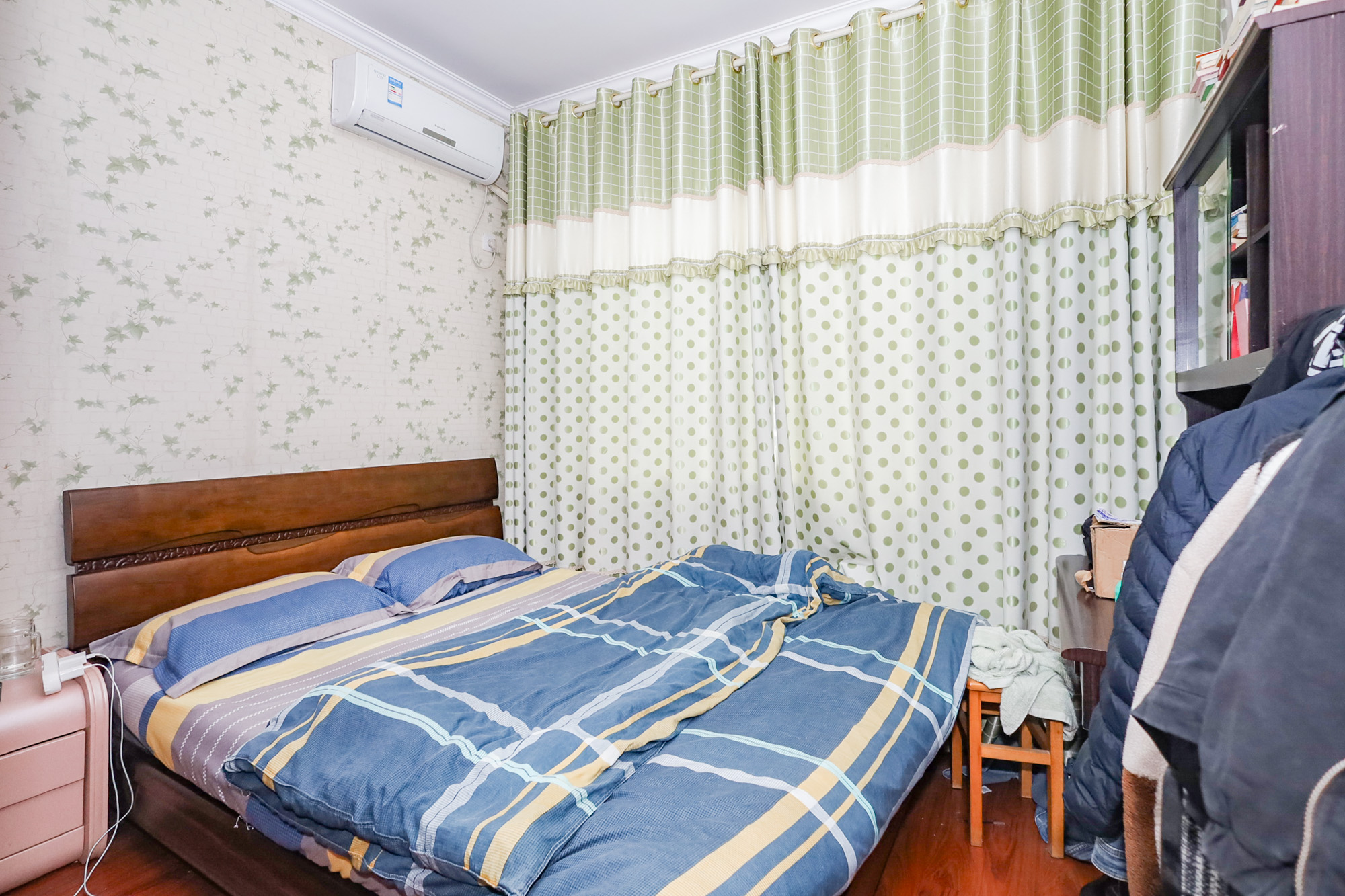 钰龙天下二期（钰龙佳园）  3室2厅2卫    258.0万卧室