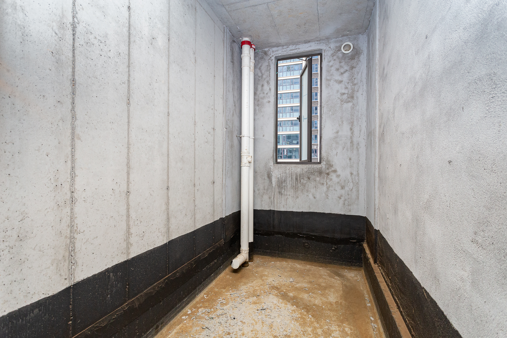 润和湘江天地E区  4室2厅3卫    319.0万 润和湘江天地E区  4室2厅3卫    319.0万卫生间