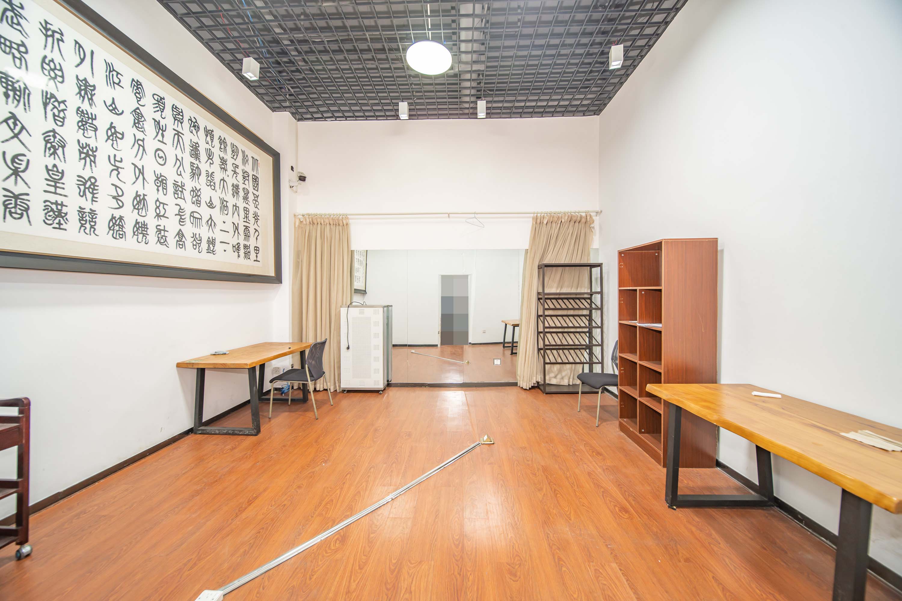 阳光100三期  4室2厅2卫    218.0万 阳光100三期  4室2厅2卫    218.0万其他