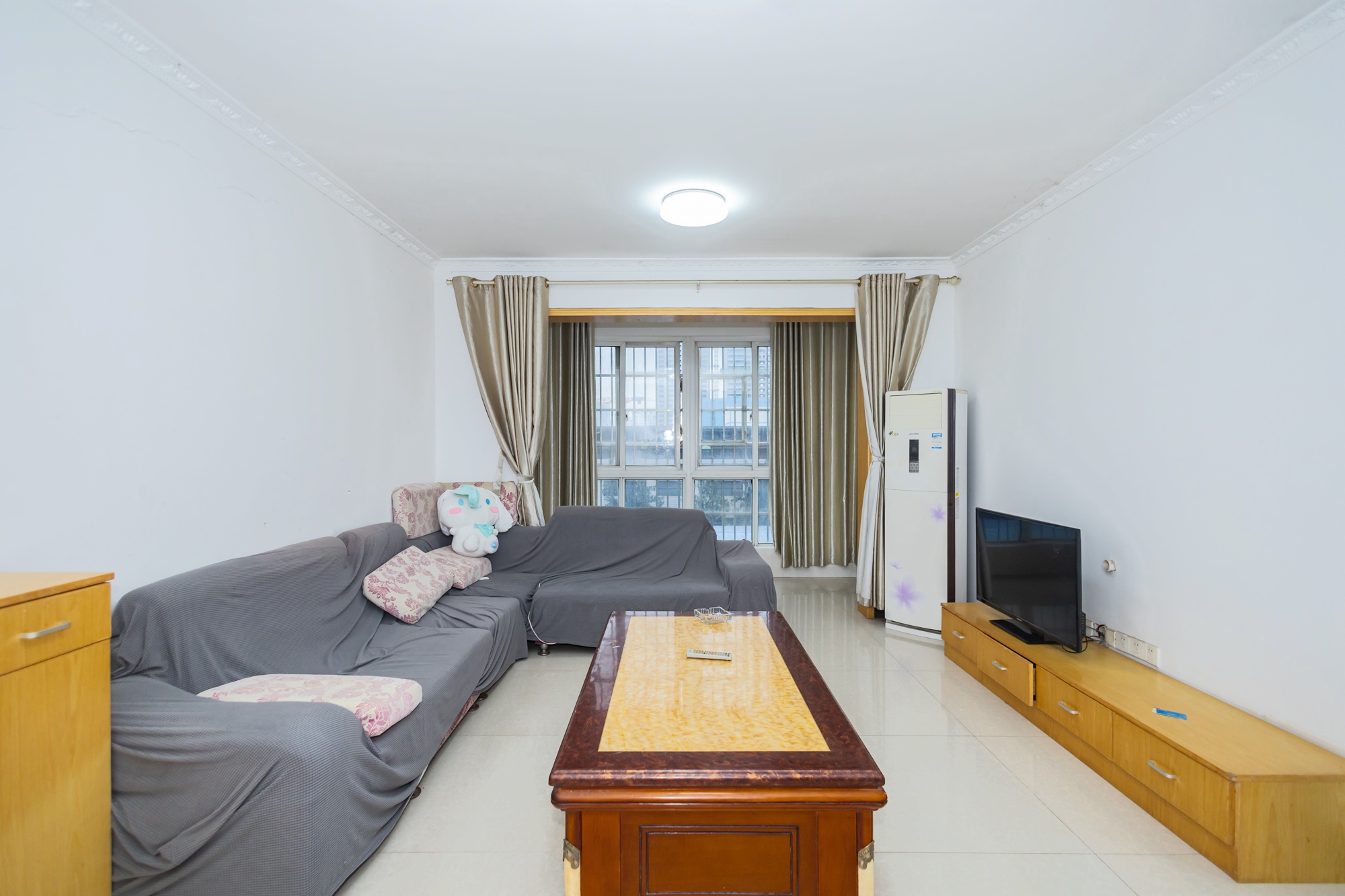 时代星城 3室2厅1卫 68.0万 时代星城 3室2厅1卫 68.0万客厅