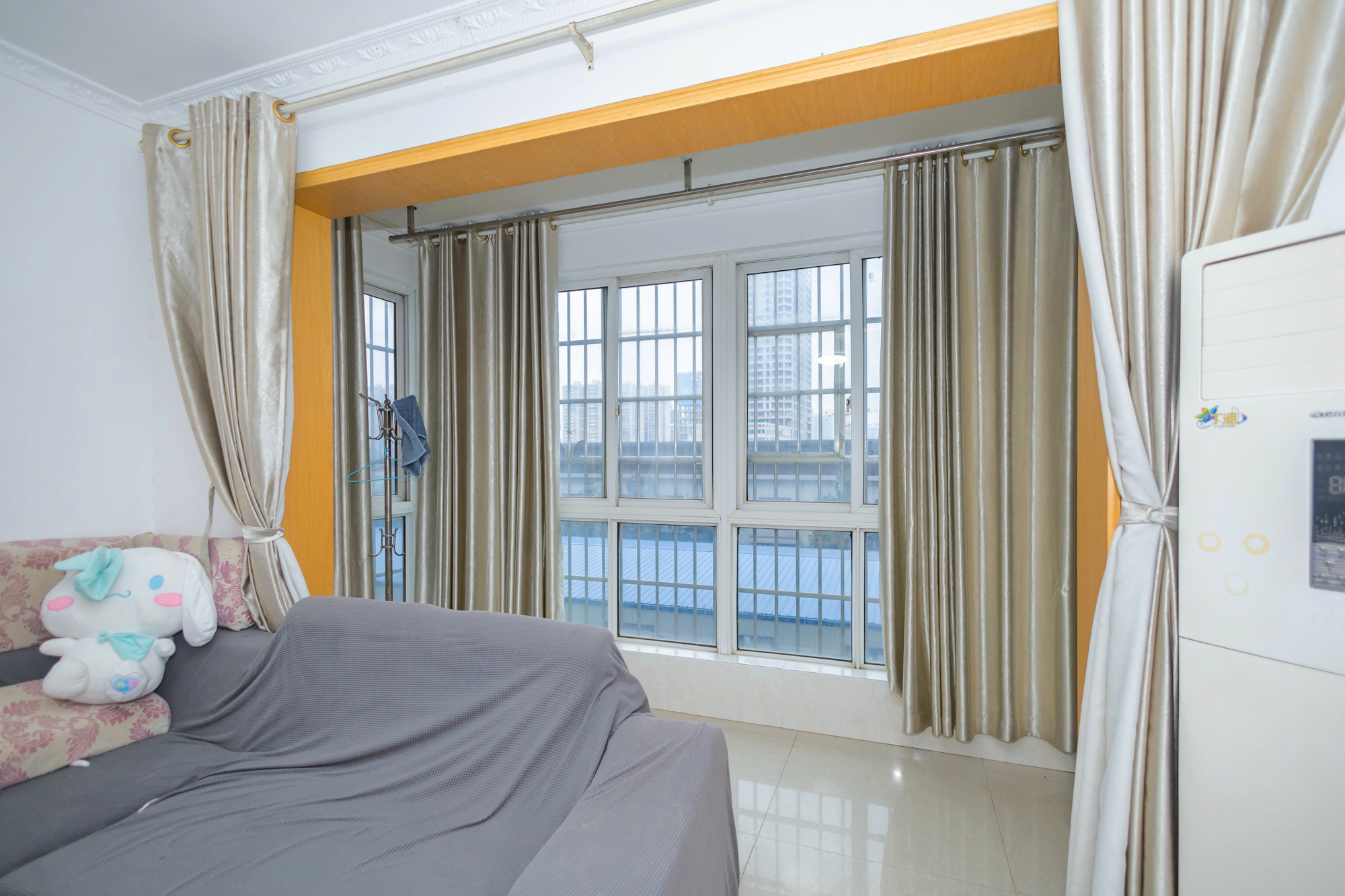 时代星城 3室2厅1卫 68.0万 时代星城 3室2厅1卫 68.0万阳台